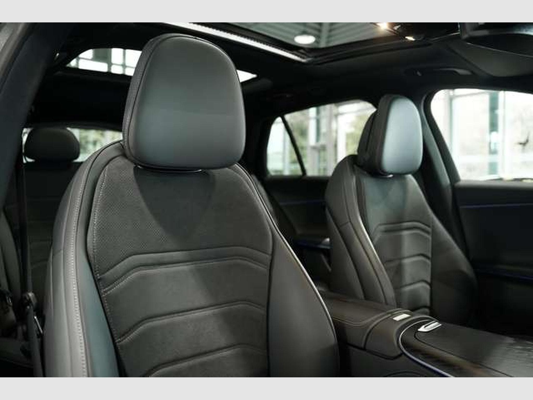 Mercedes E 220 d T AMG Line Advanced Plus 1.H *Pano*MwSt. (2025) - Photo 18
