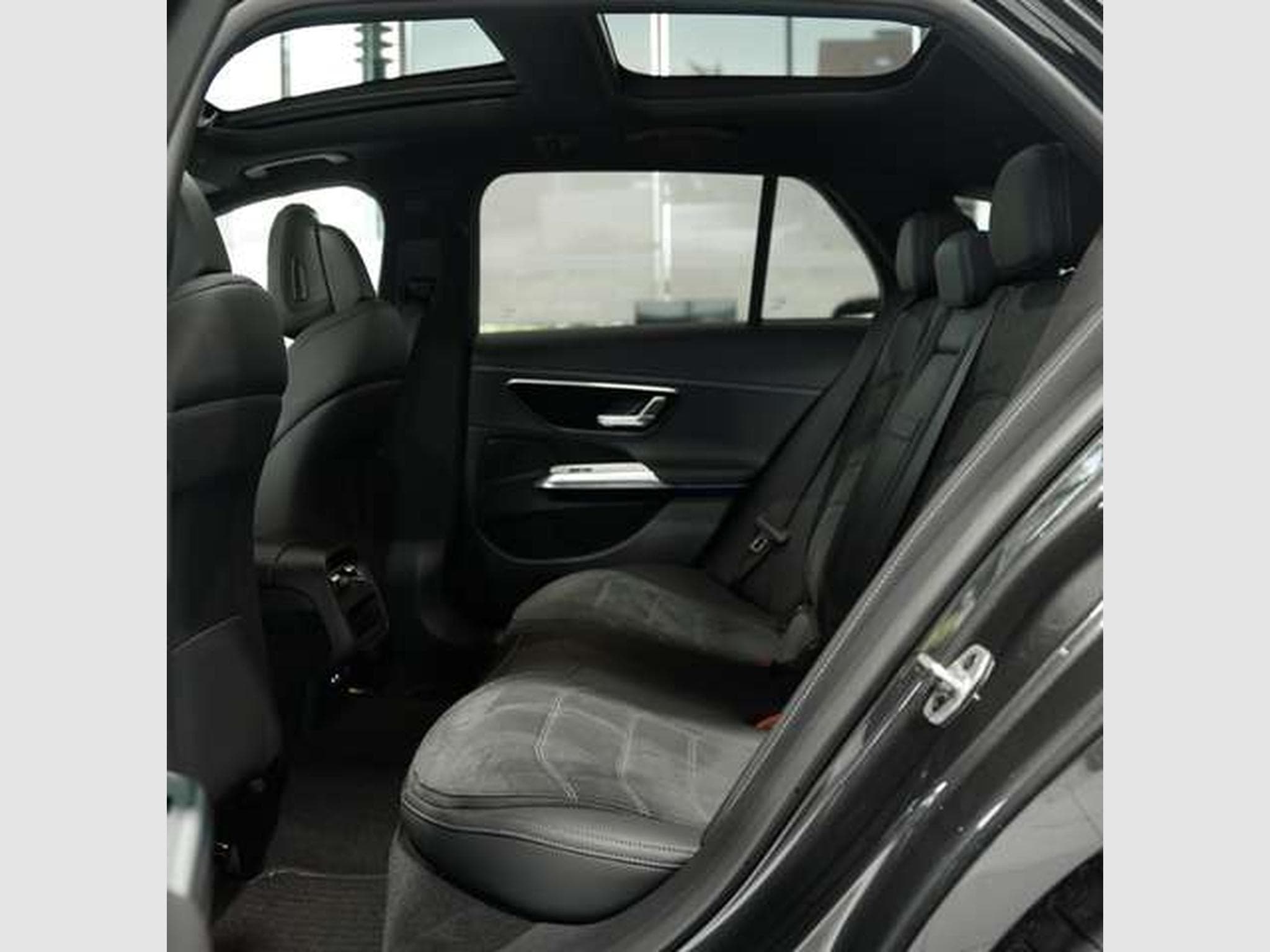 Mercedes E 220 d T AMG Line Advanced Plus 1.H *Pano*MwSt. (2025) - Photo 22