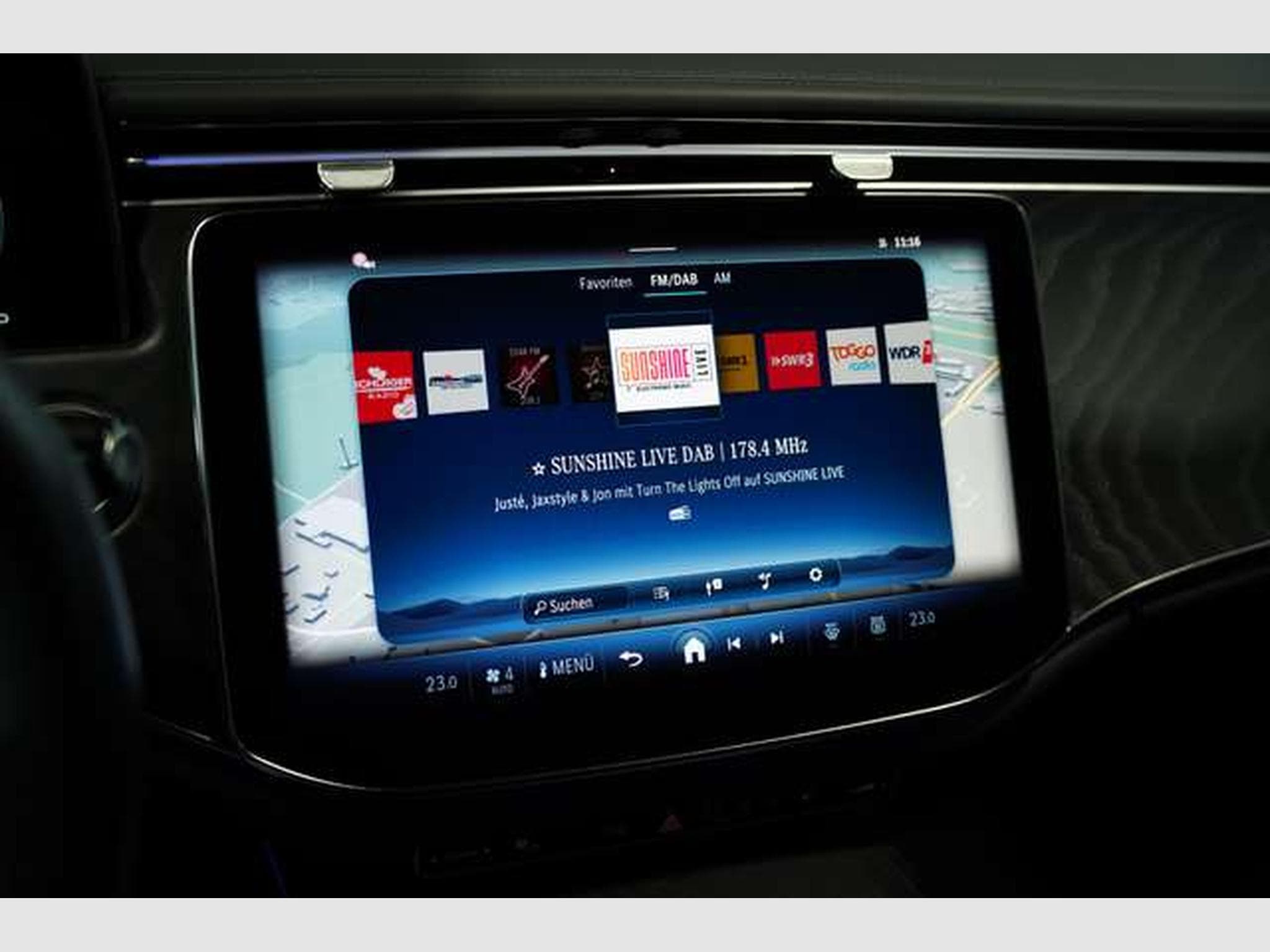 Mercedes E 220 d T AMG Line Advanced Plus 1.H *Pano*MwSt. (2025) - Photo 36