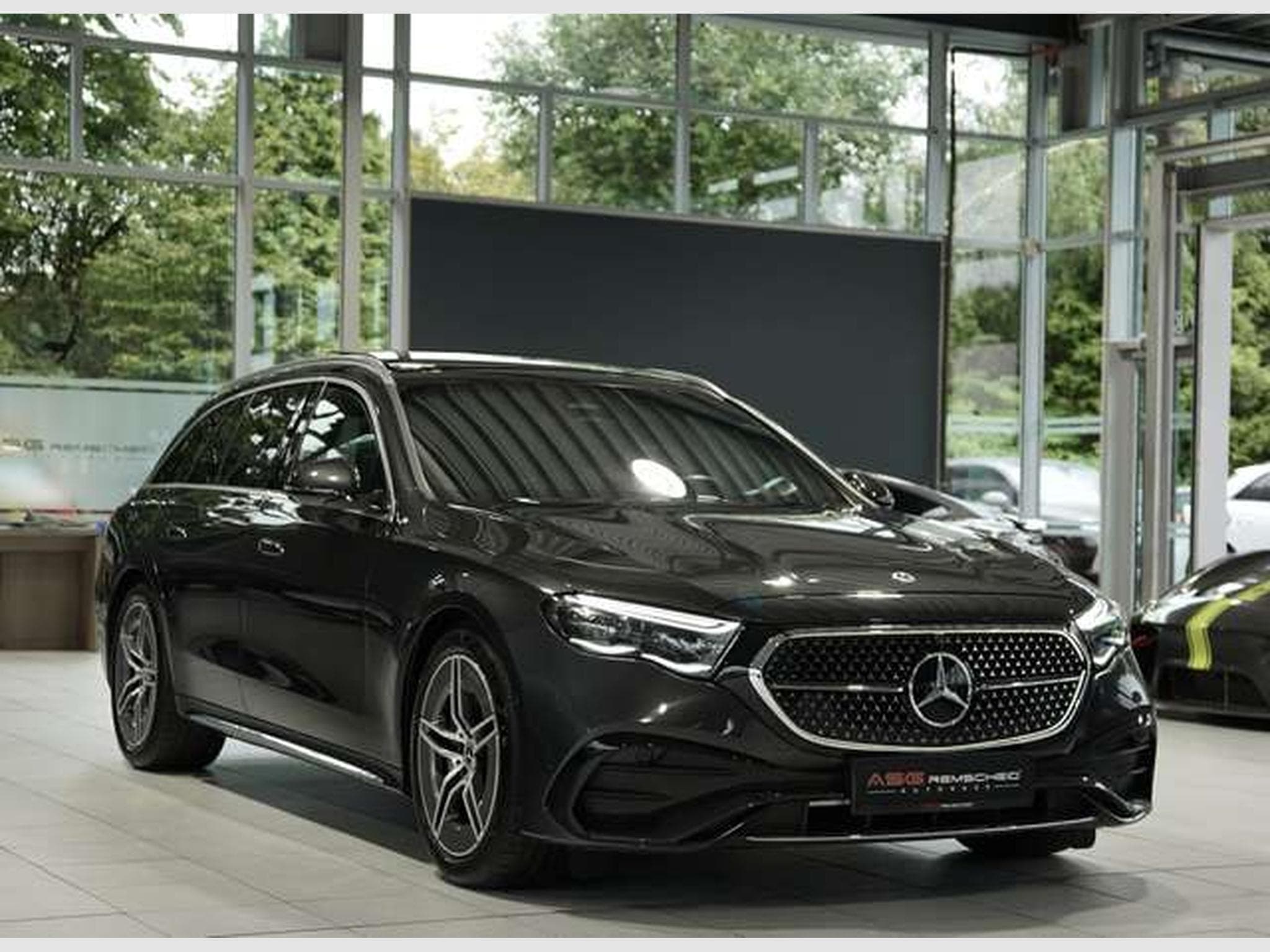 Mercedes E 220 d T AMG Line Advanced Plus 1.H *Pano*MwSt. (2025) - Photo 5