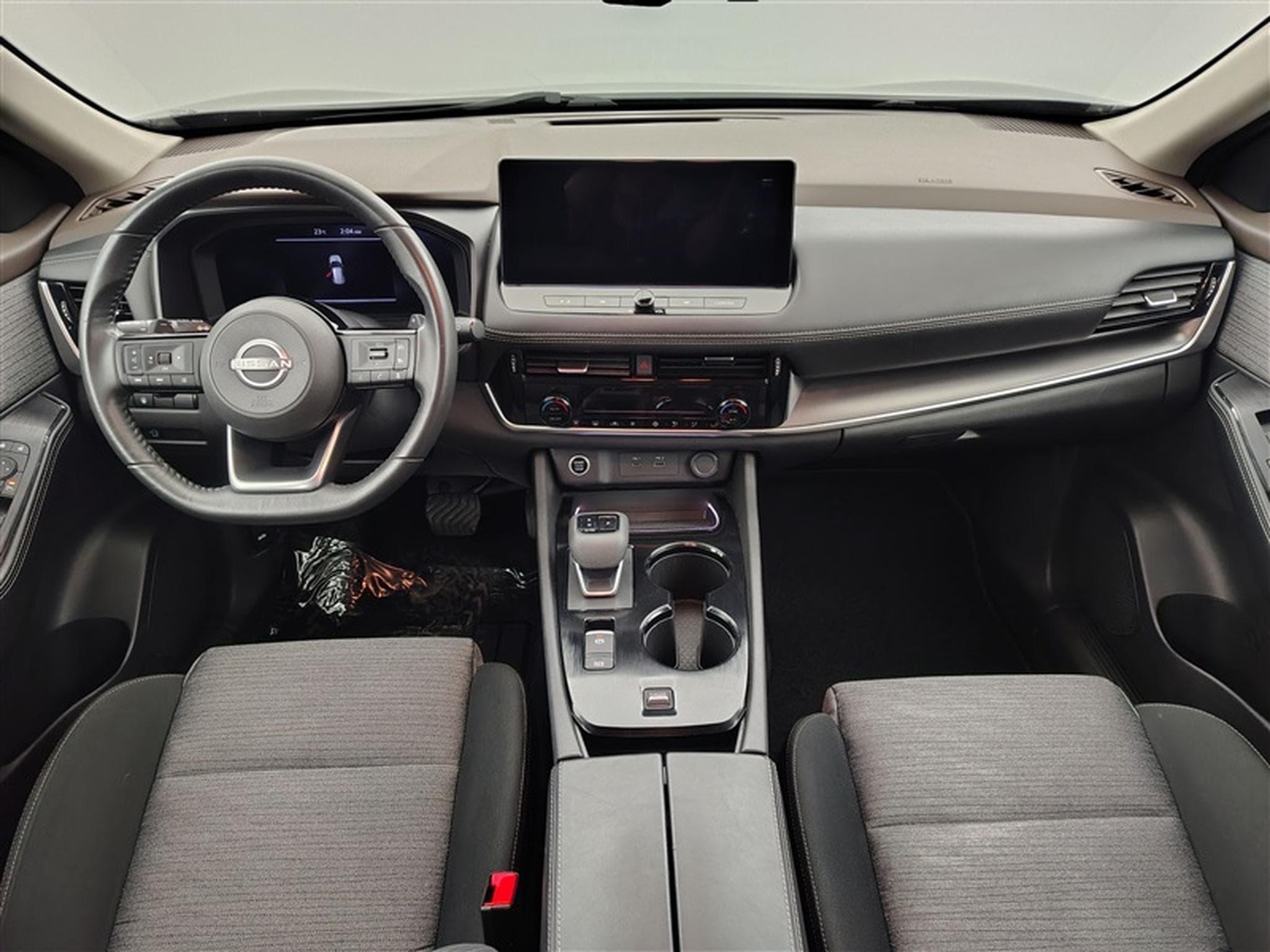 Nissan X-Trail 1.5 DIG-T 2WD N-Connecta 7pl.DCT NAVI / FULL LED (2023) - Photo 8