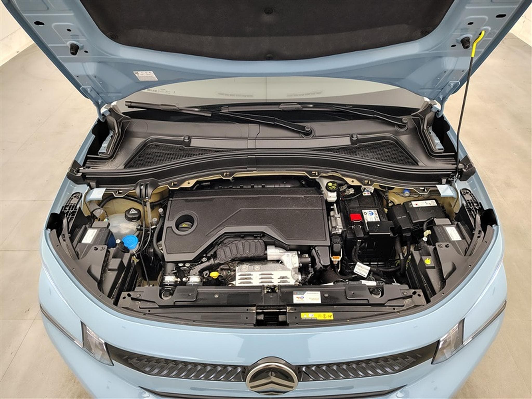 Citroen C3 1.2 Turbo MAX (2026) - Photo 19