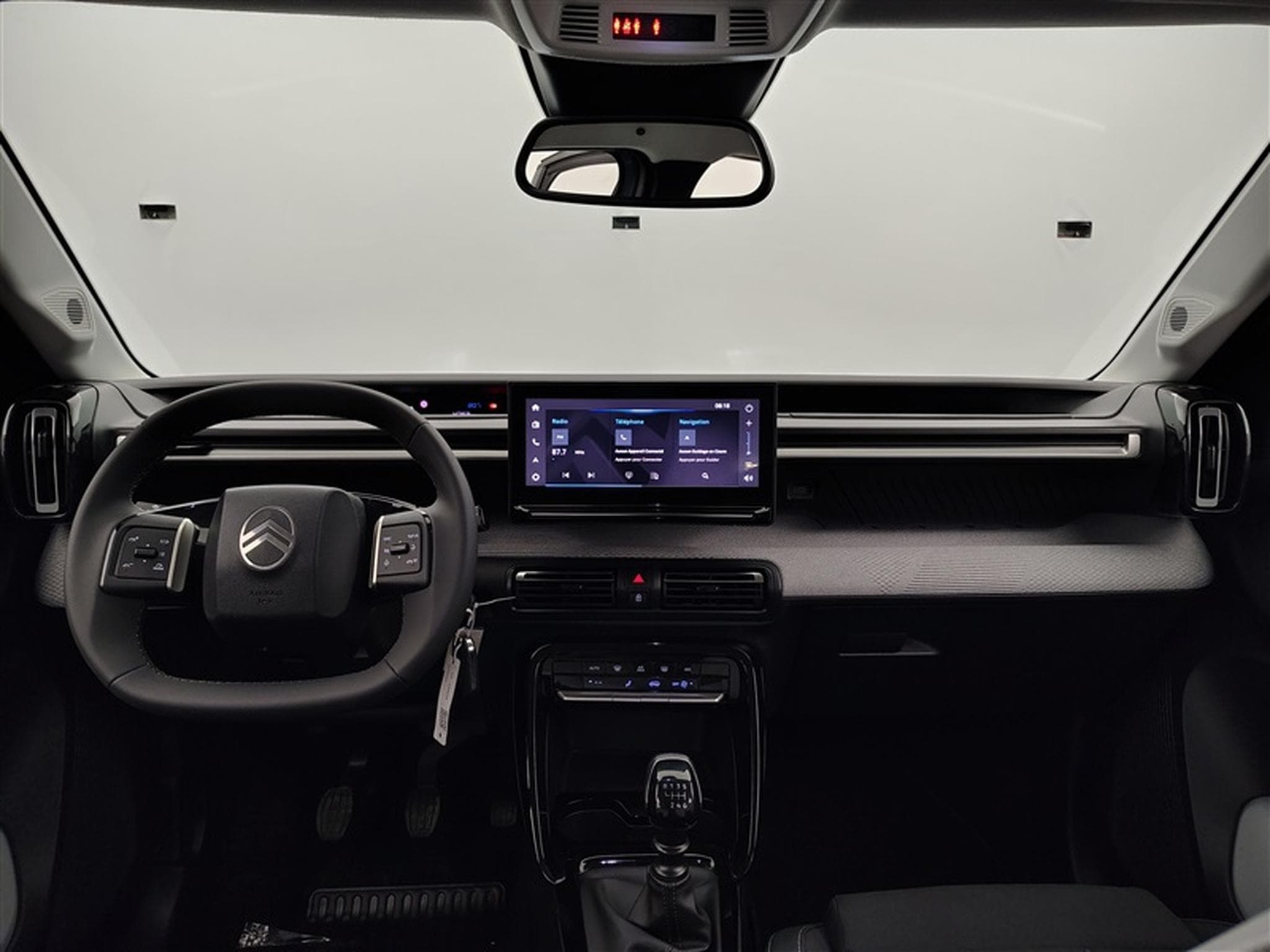 Citroen C3 1.2 Turbo MAX (2026) - Photo 8