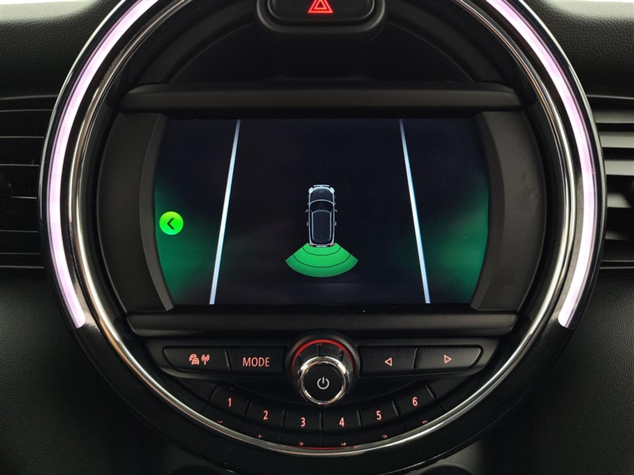 MINI Cooper 1.5A Cooper // Toit Pano Ouvr (2020) - Photo 18