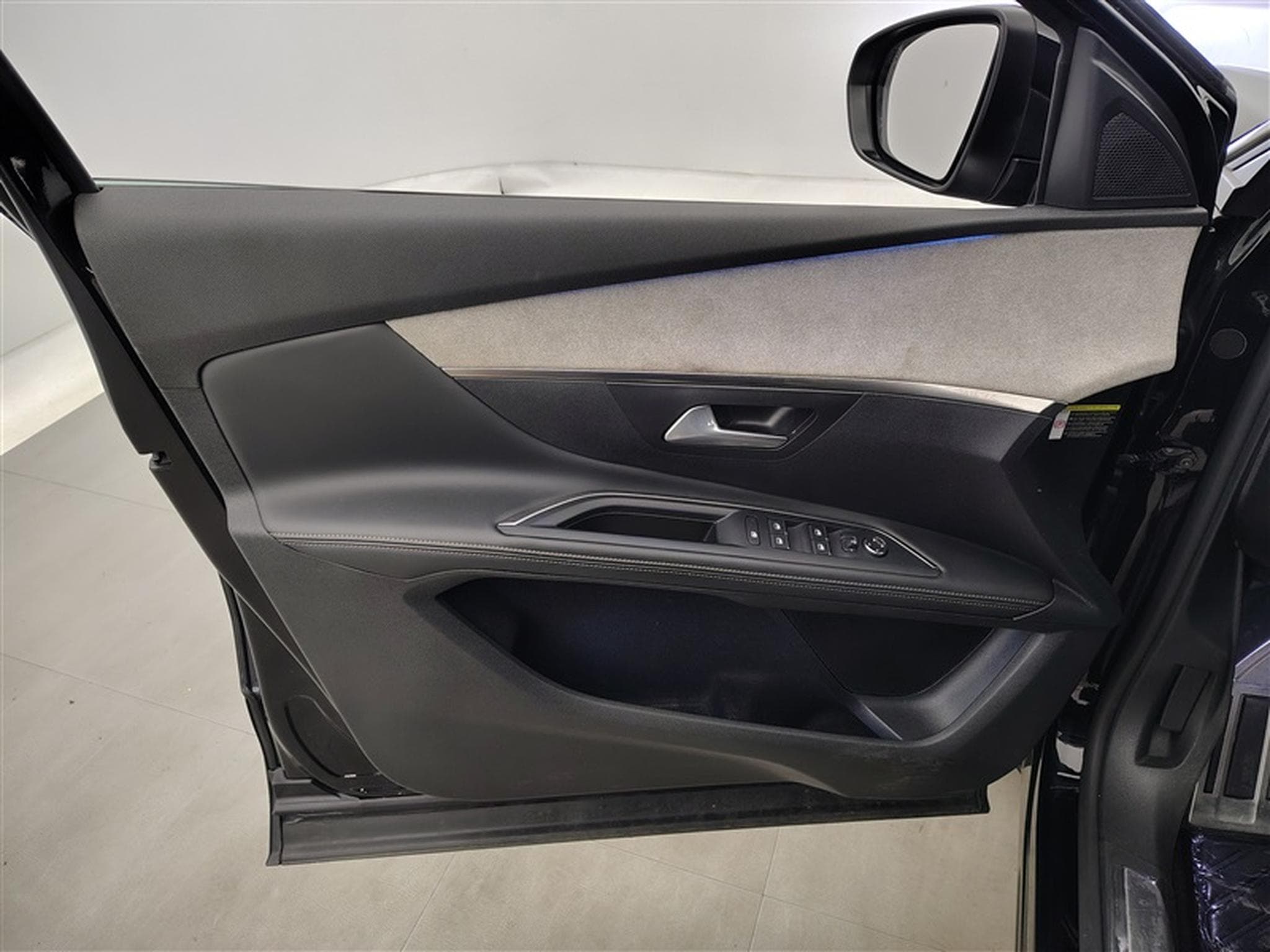 Peugeot 5008 1.2 PureTech GT 7PL/S-CUIR/NAVI/FULL LED (2021) - Photo 17