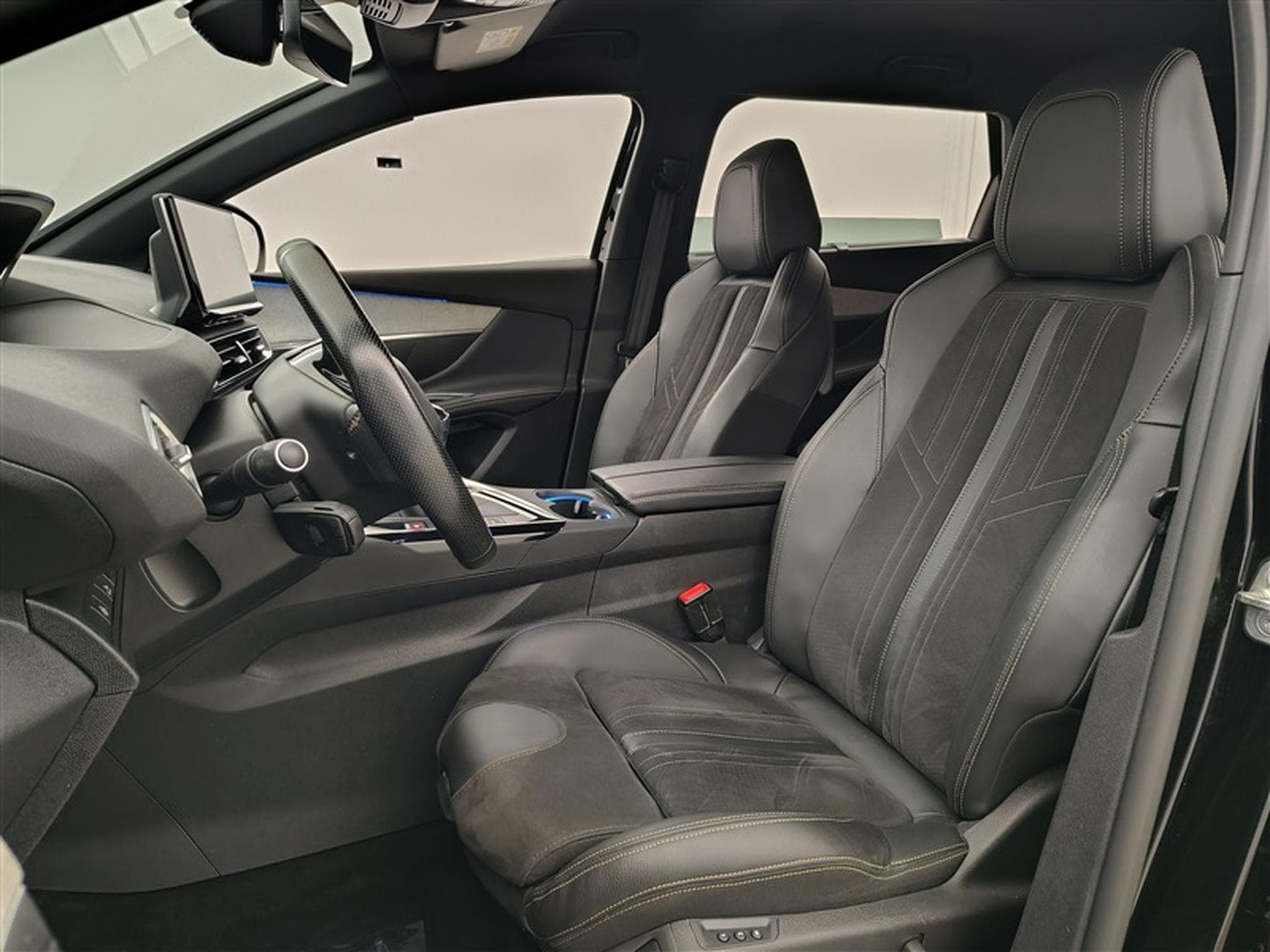 Peugeot 5008 1.2 PureTech GT 7PL/S-CUIR/NAVI/FULL LED (2021) - Photo 7