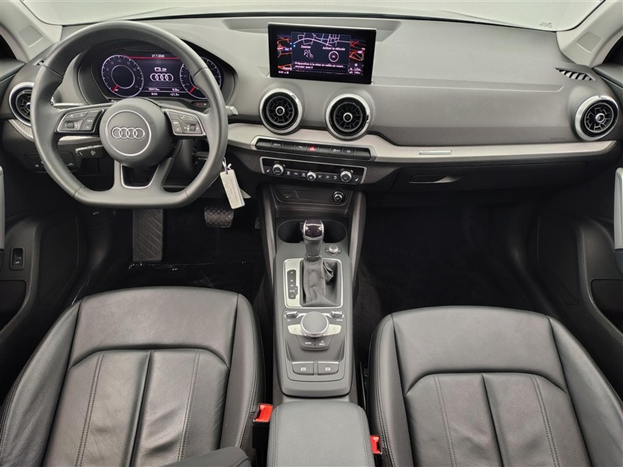Audi Q2 35 TFSI Business Edition AUTO/CUIR/NAVI/FULL LED/JA17/PDC (2022) - Photo 8