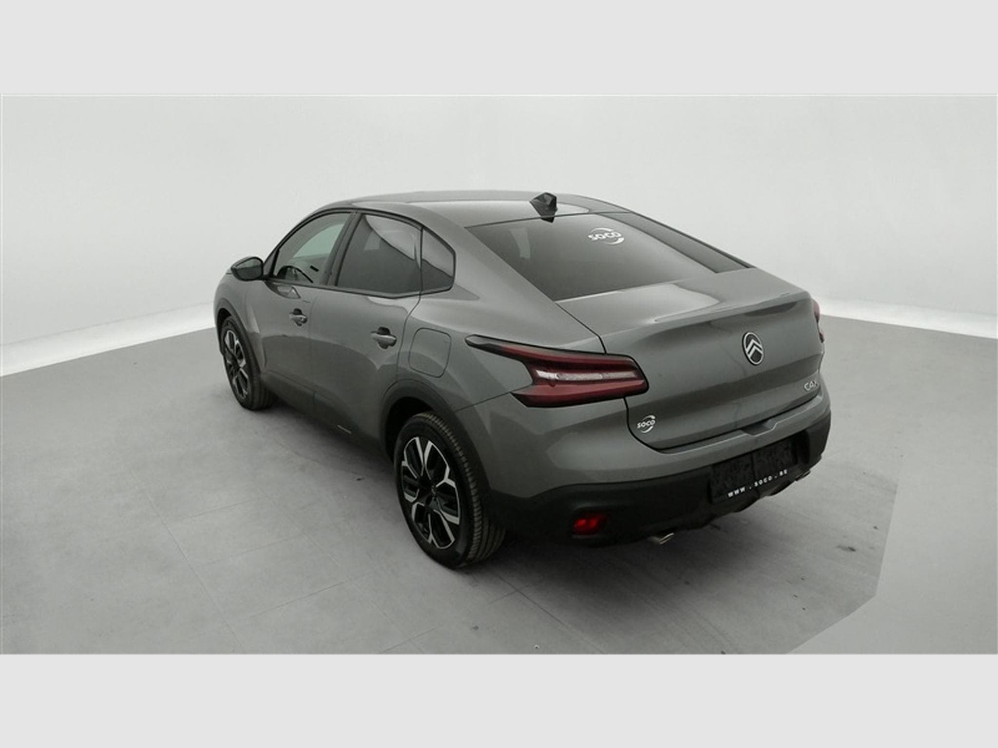 Citroen C4 X 1.2 Hybrid 145cv EAT8 Max (2025) - Photo 2