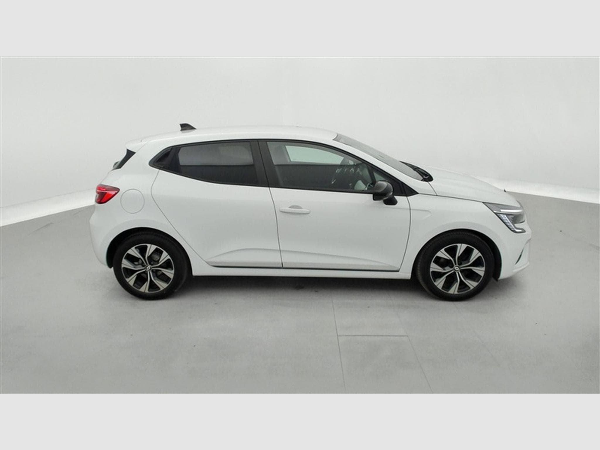 Renault Clio 1.0i SCe Evolution NAVI / CARPLAY / PDC / ALU (2023) - Photo 24