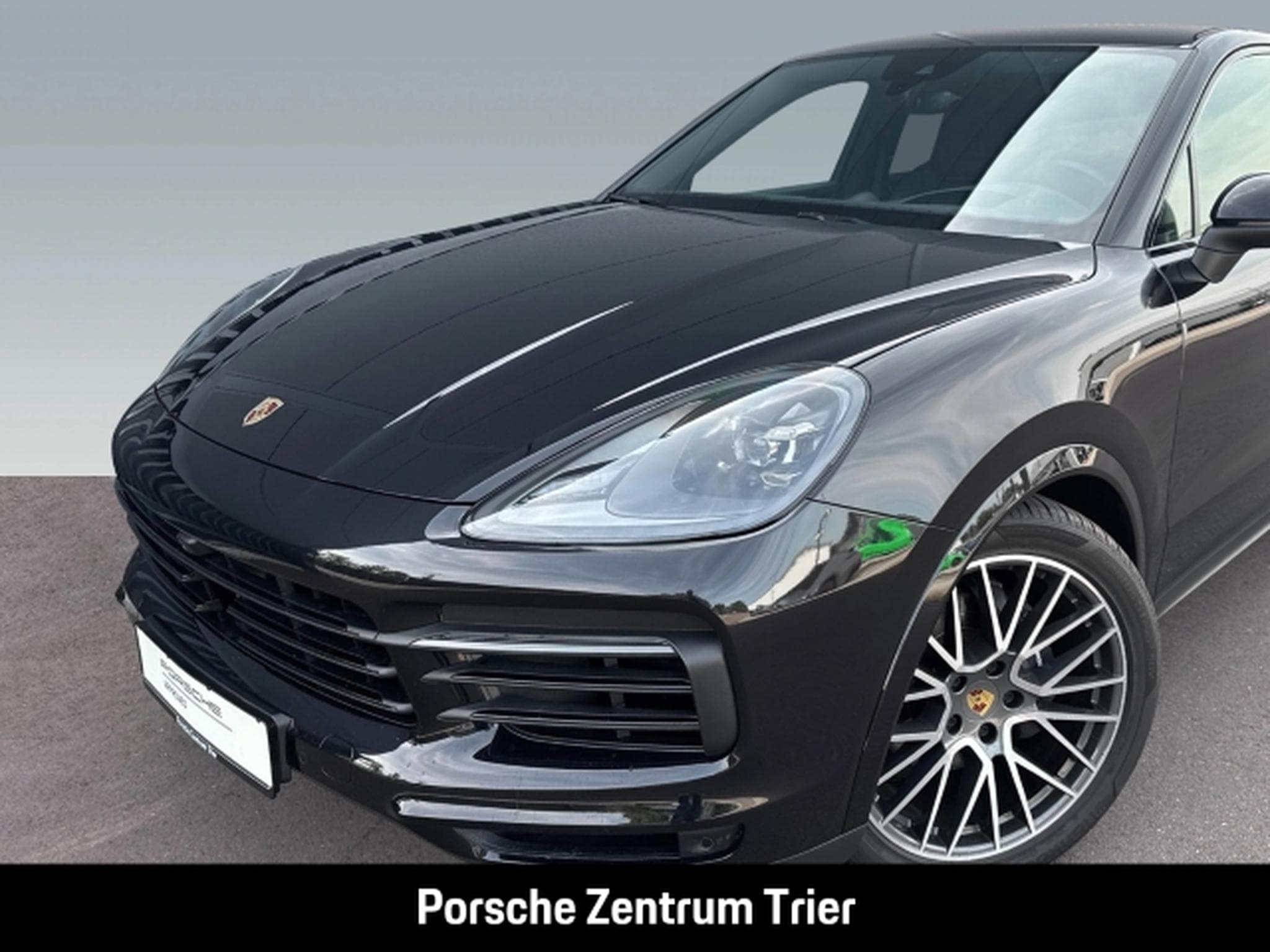 Porsche Cayenne InnoDrive Sportabgas Surround-View (2022) - Photo 9