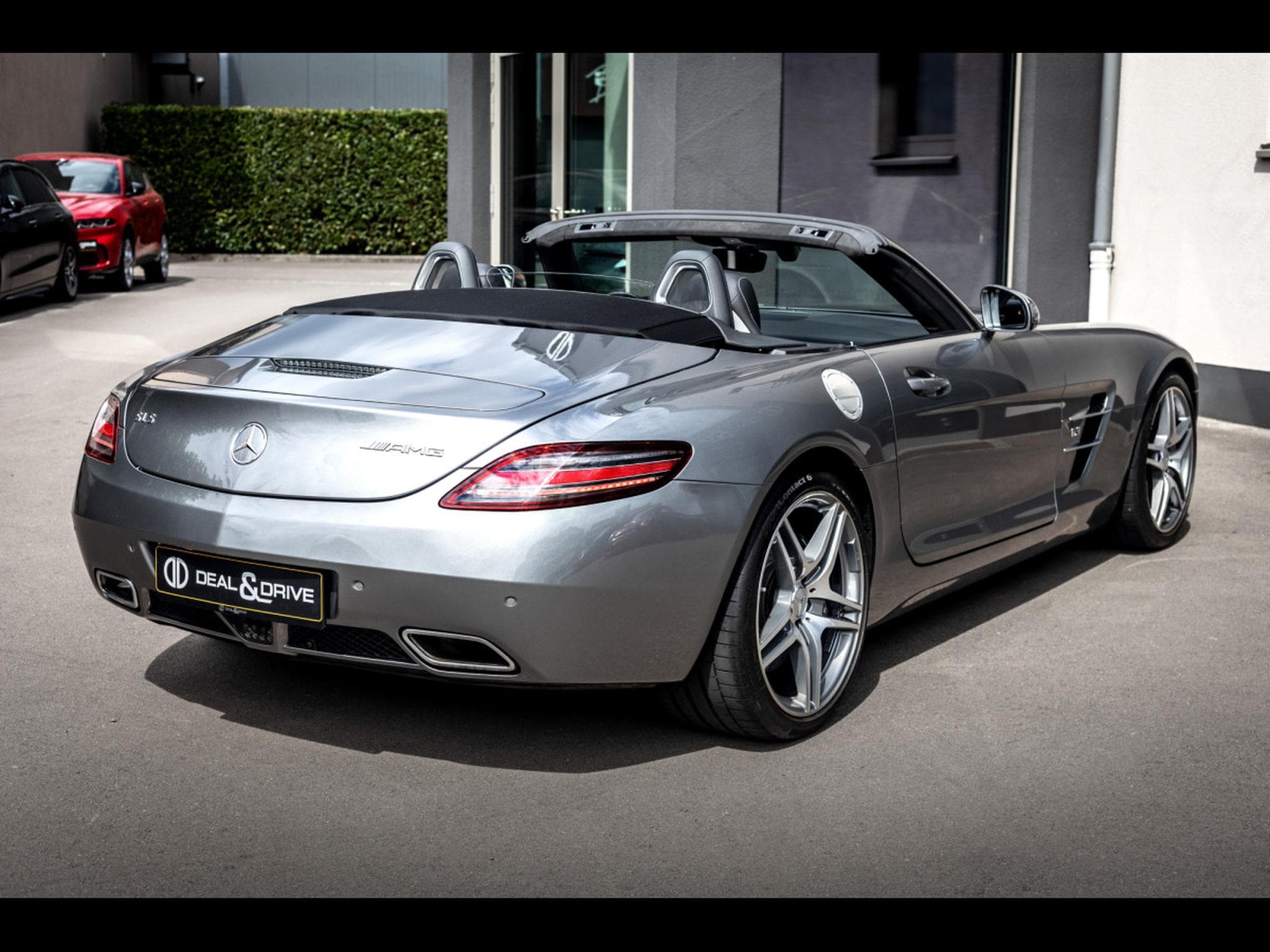 Mercedes SLS AMG AMG ROADSTER 6.3 V8 – HIMALAYAS GREY METALLIC (2012) - Photo 7