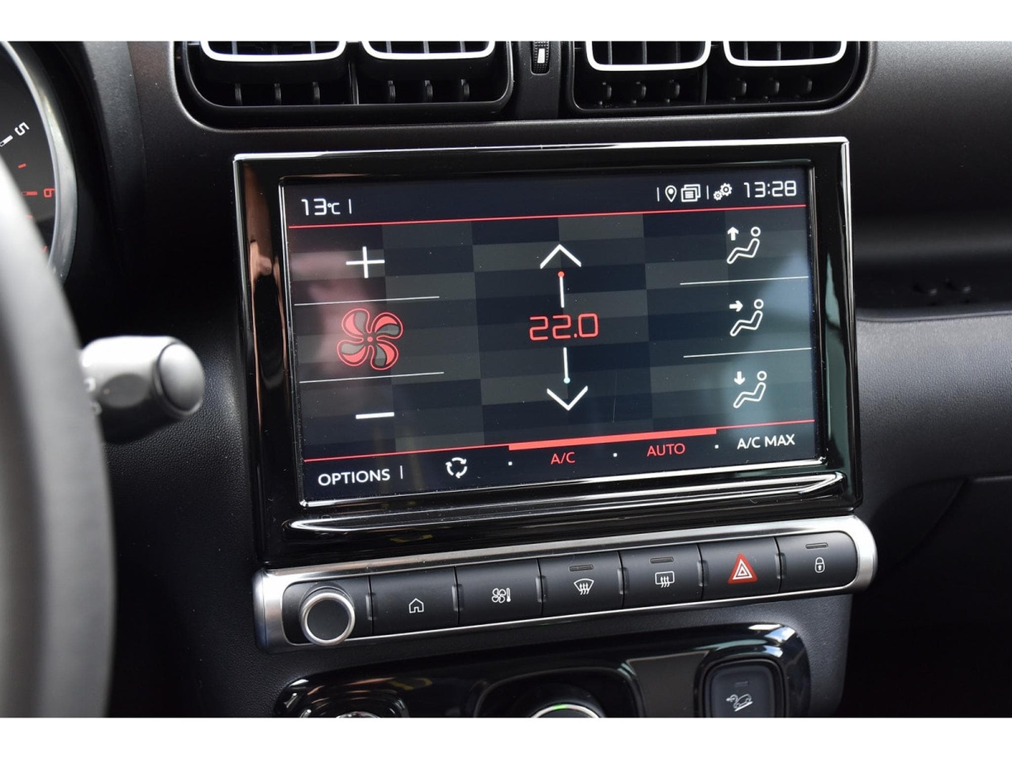 Citroën C3 Aircross 1.2 PureTech 110 MAX REGUL GPS LANE HUD GRIP CAM JA17 1°MAIN (2024) - Photo 15