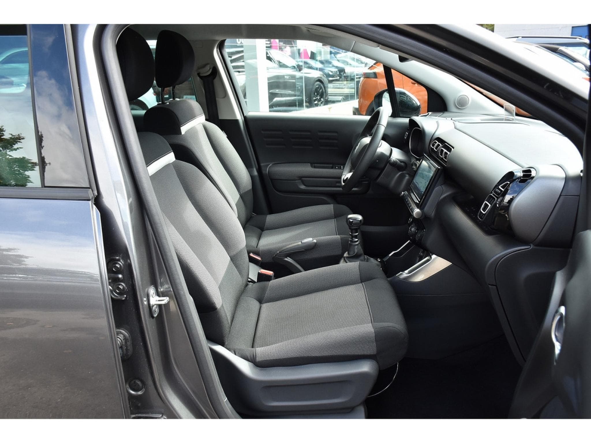 Citroën C3 Aircross 1.2 PureTech 110 MAX REGUL GPS LANE HUD GRIP CAM JA17 1°MAIN (2024) - Photo 7