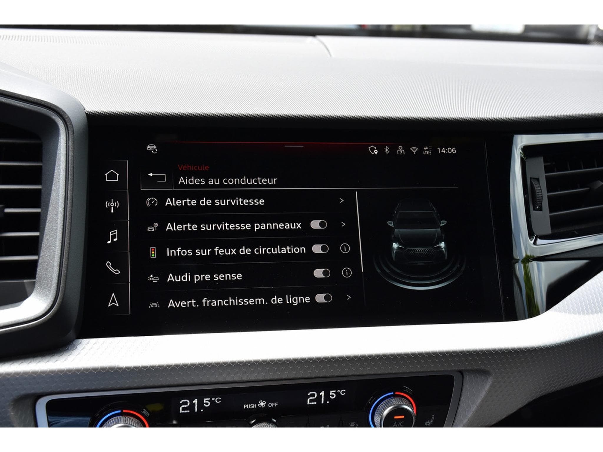 Audi A1 Allstreet 35 TFSI S-Line S-Tronic REGUL LANE GPS KEYLESS CAM (2025) - Photo 14