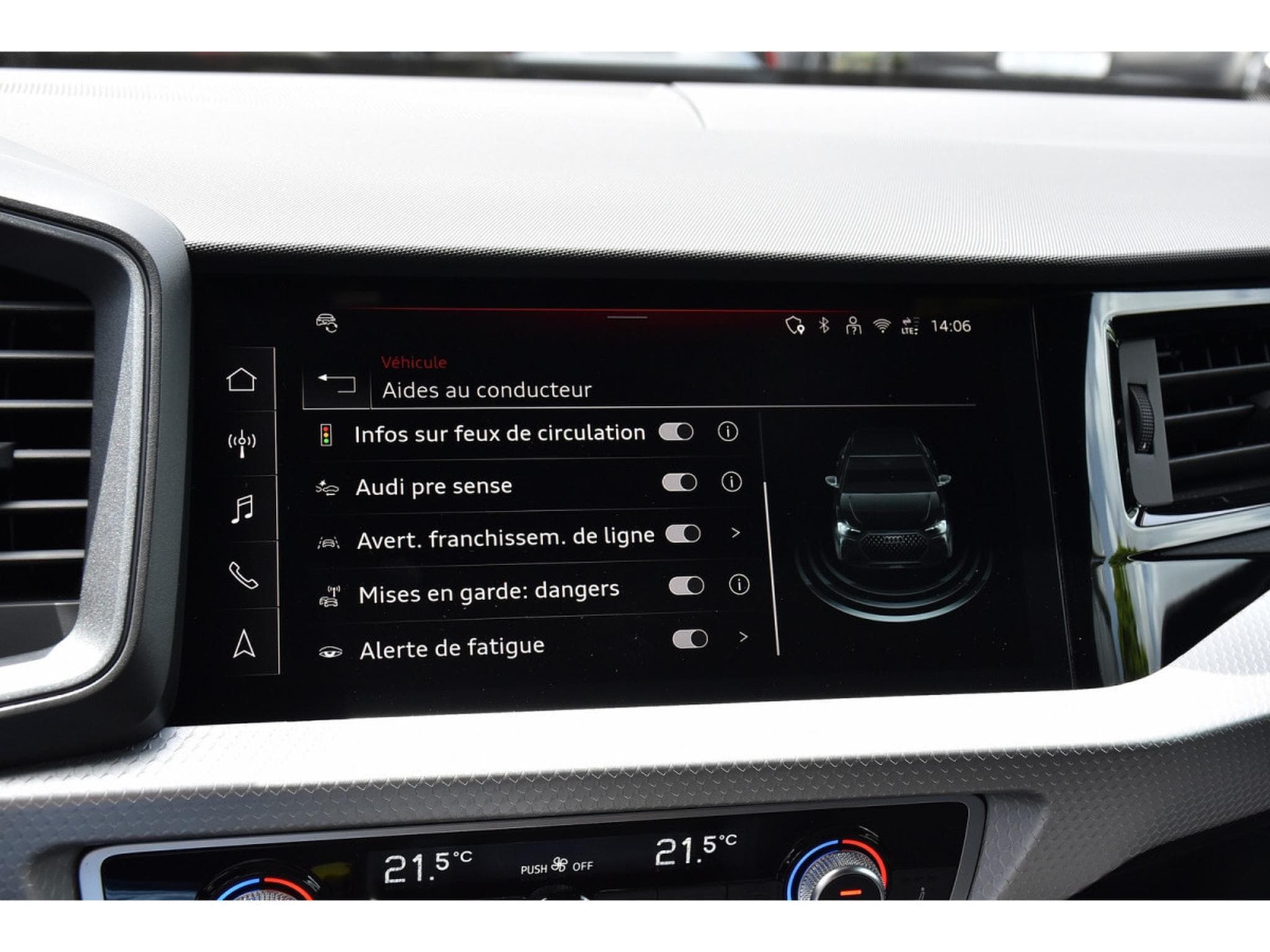 Audi A1 Allstreet 35 TFSI S-Line S-Tronic REGUL LANE GPS KEYLESS CAM (2025) - Photo 15