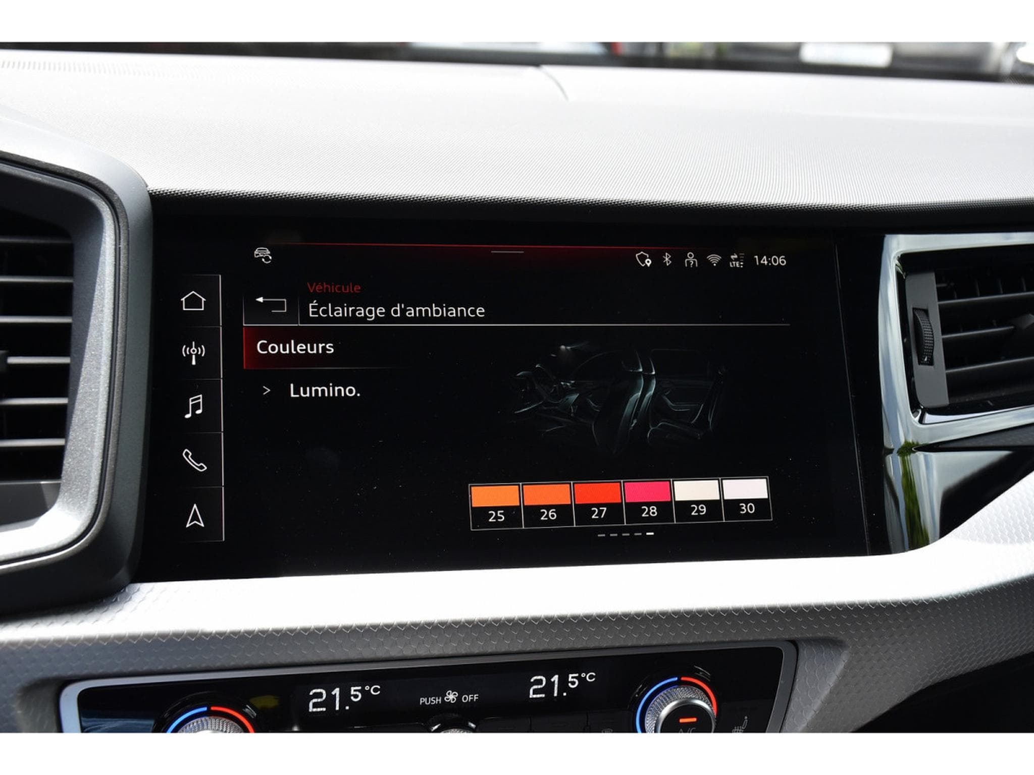Audi A1 Allstreet 35 TFSI S-Line S-Tronic REGUL LANE GPS KEYLESS CAM (2025) - Photo 16