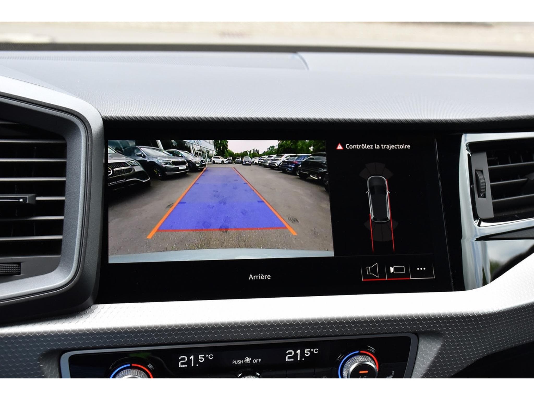 Audi A1 Allstreet 35 TFSI S-Line S-Tronic REGUL LANE GPS KEYLESS CAM (2025) - Photo 17