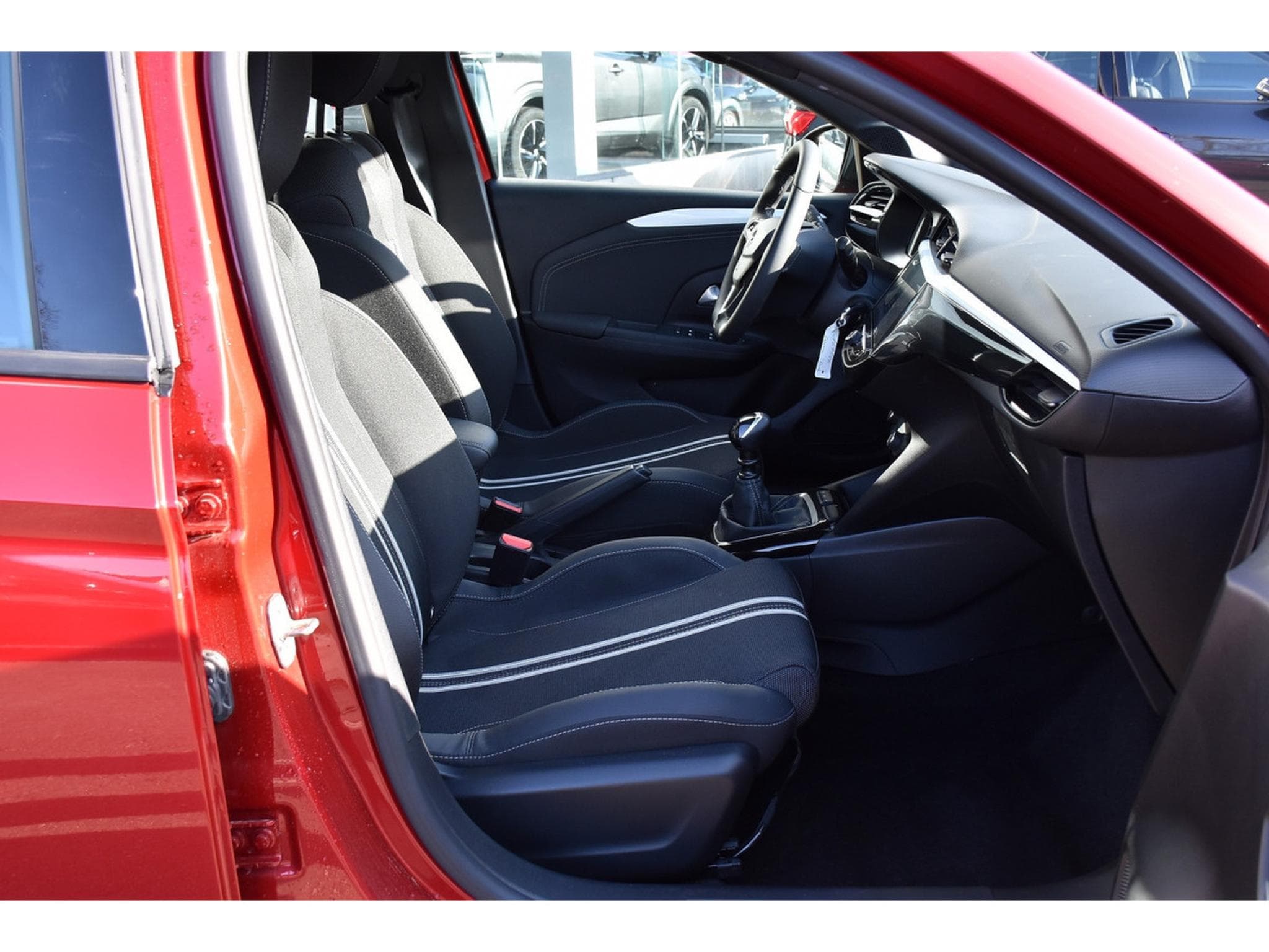 Opel Corsa 1.2 Turbo GS REGUL LANE SIDE CAM NEUVE (2025) - Photo 7