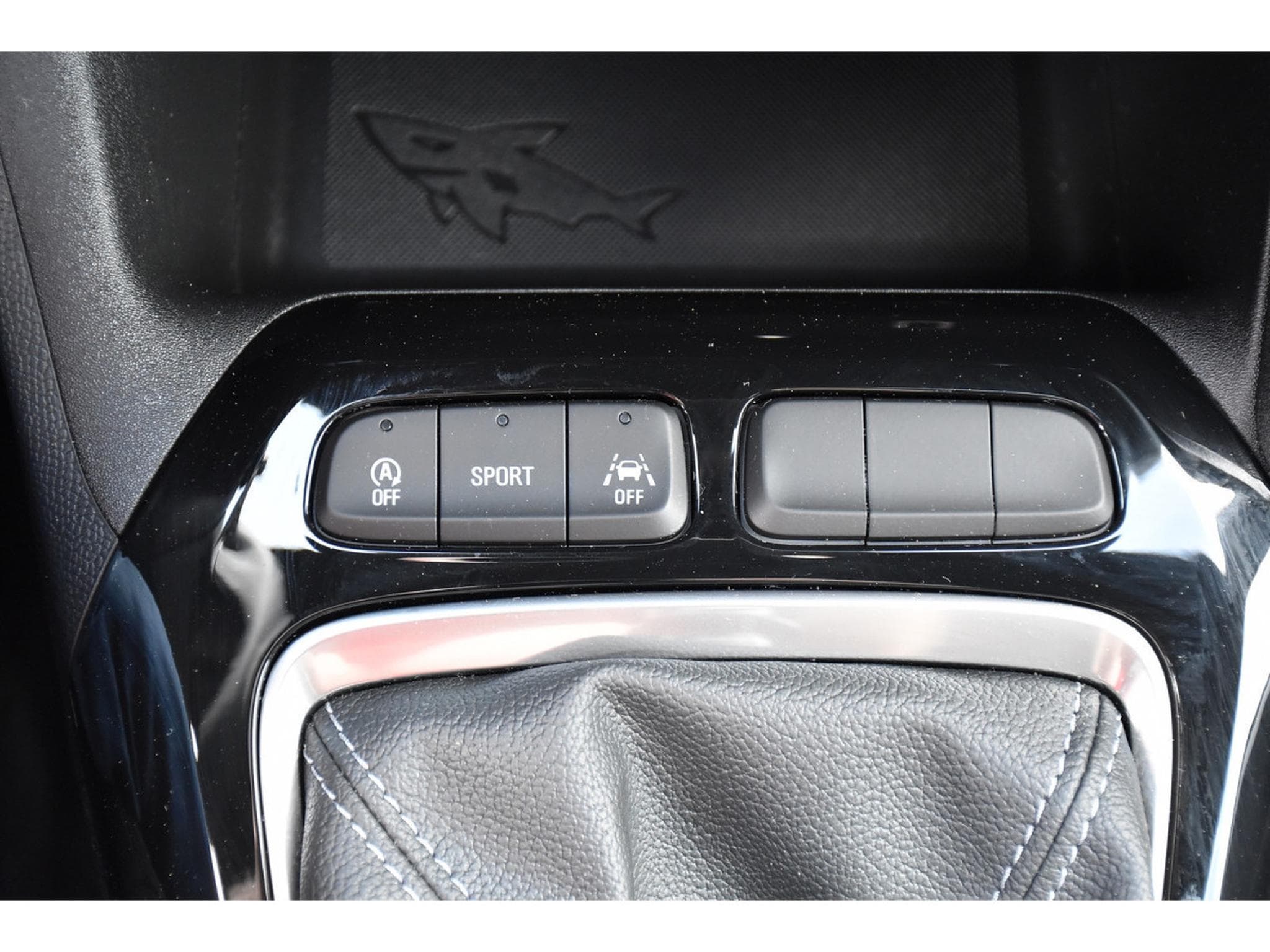 Opel Corsa 1.2 Turbo GS REGUL LANE SIDE CAM NEUVE (2025) - Photo 16