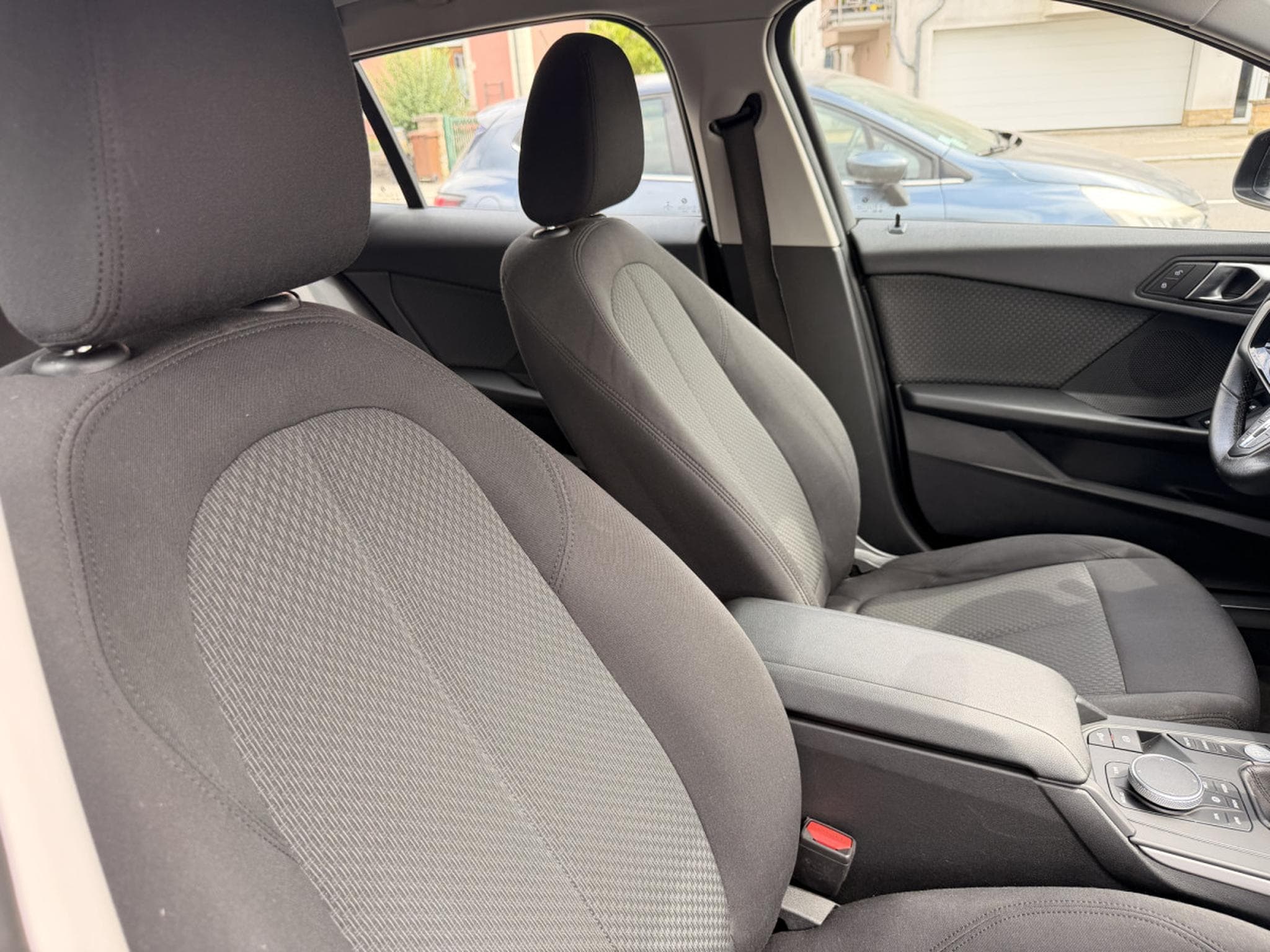 BMW 116 d 116 Urban (2019) - Photo 13