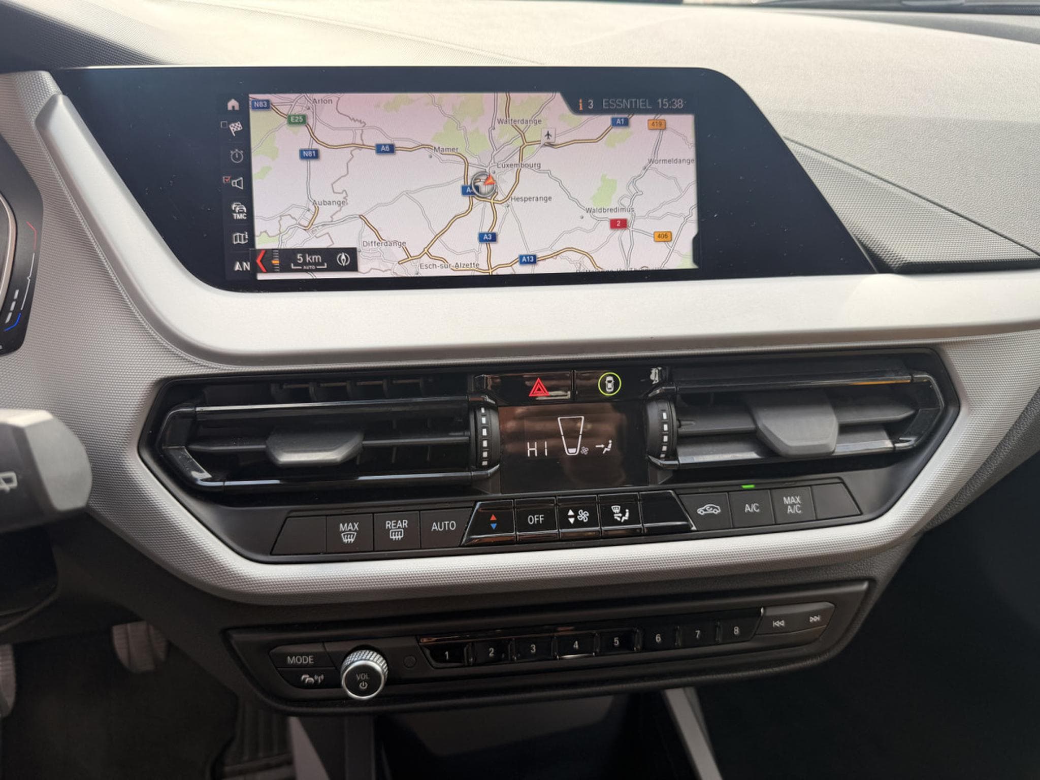 BMW 116 d 116 Urban (2019) - Photo 15