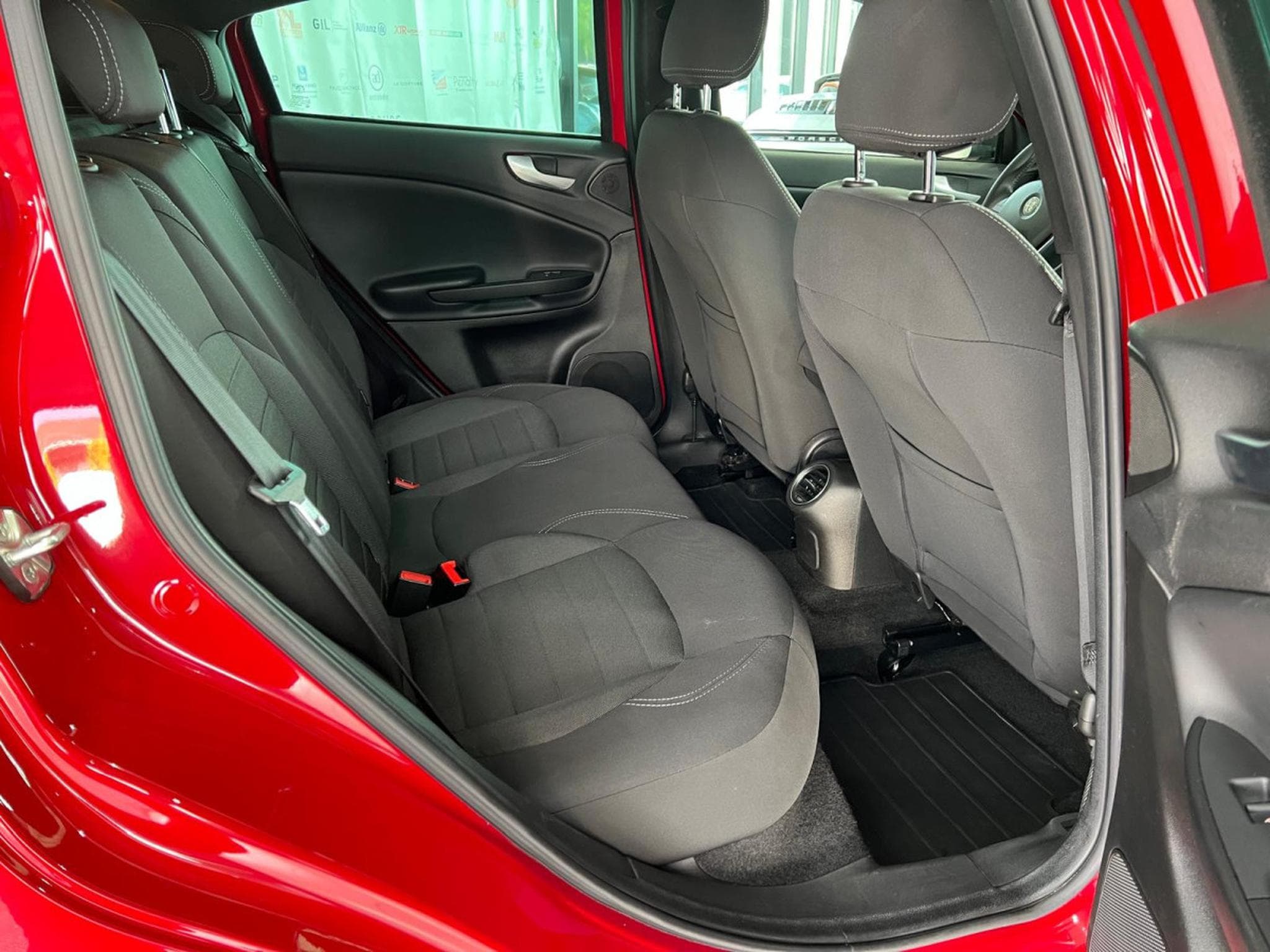 Alfa-Romeo Giulietta 1.4 SPORT 120 , 1HAND, CARPLAY, CAMERA, LED, GARANTIE (2019) - Photo 9