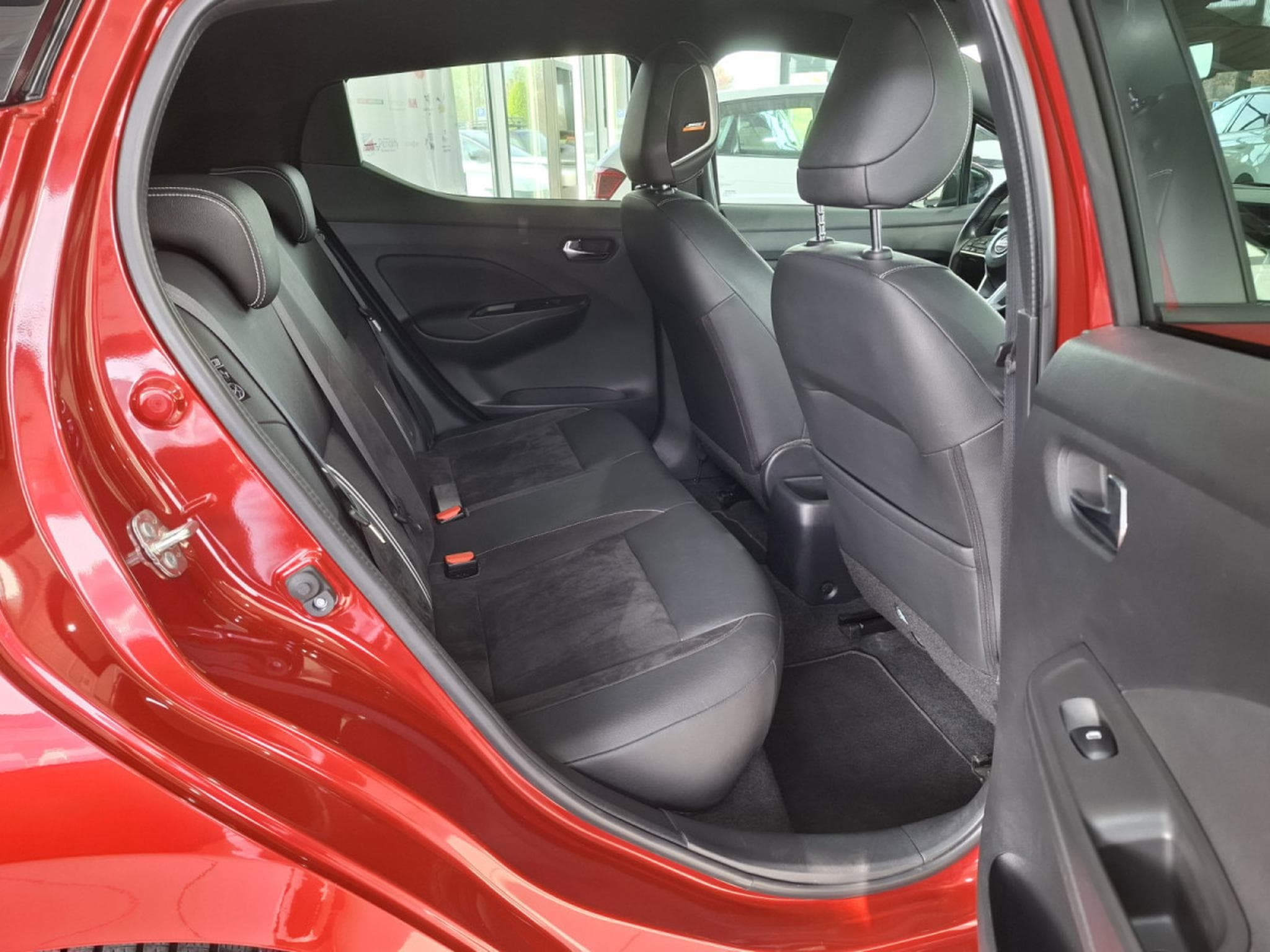Nissan Micra N-Sport, CarPlay, CAMERA, KEYLESS, CUIR, LED, ALU 17'', BOSE (2022) - Photo 8
