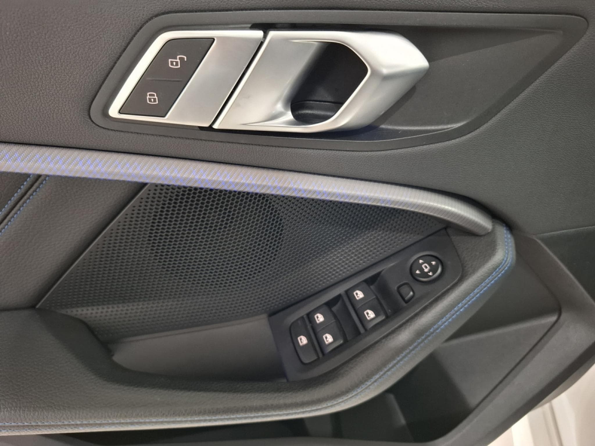 BMW 118 i M SPORT PAKET, NAVI, LED, COCKPIT DIGITAL, CARPLAY, PDC, (2021) - Photo 7
