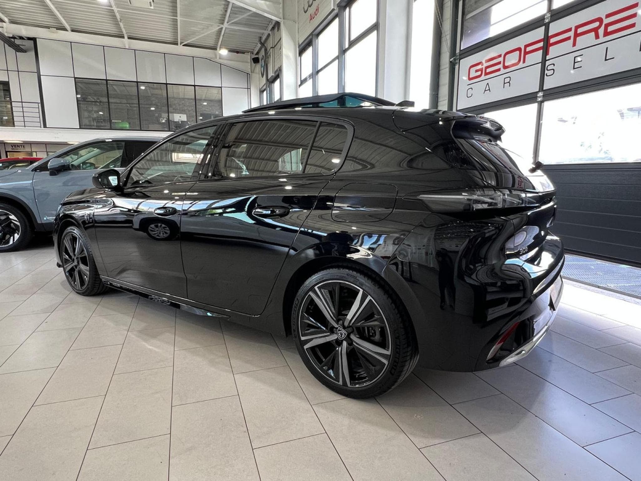 Peugeot 308 GT Pack ,1.6 Plug-Hybrid 225 e-EAT8, CAMERA 360°,CUIR, NAVI, (2022) - Photo 3