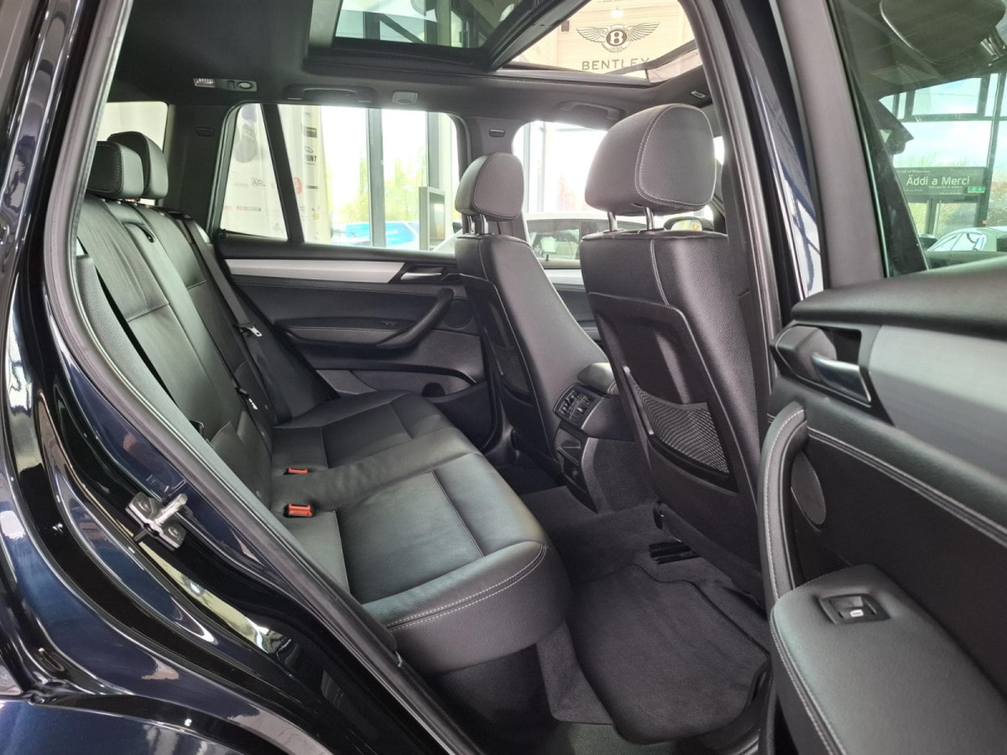 BMW X3 XDRIVE 28i Pack M, CUIR, NAVI, PANORAMA, 4*4, BLUETOOTH, ALU (2012) - Photo 12