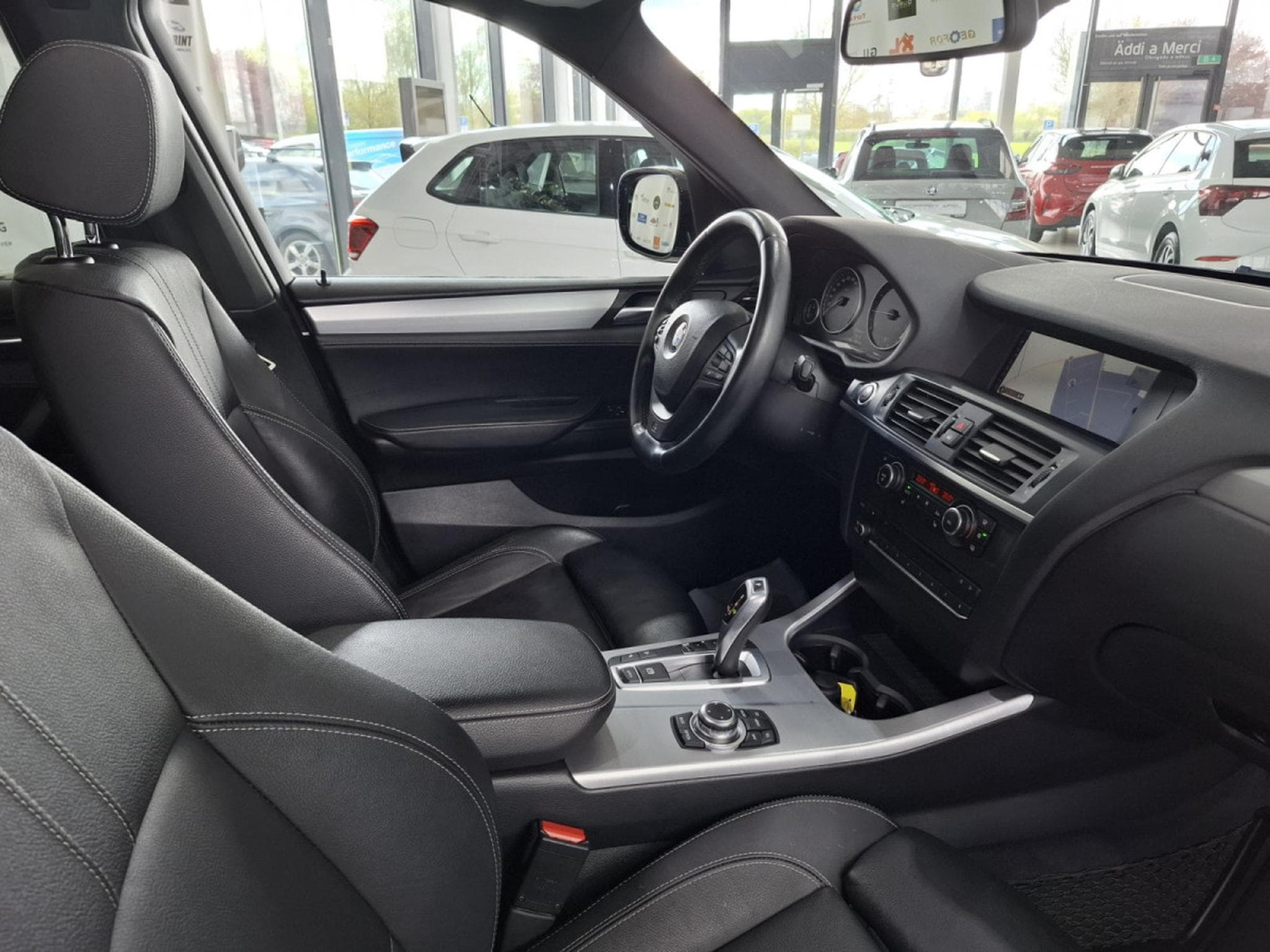 BMW X3 XDRIVE 28i Pack M, CUIR, NAVI, PANORAMA, 4*4, BLUETOOTH, ALU (2012) - Photo 5