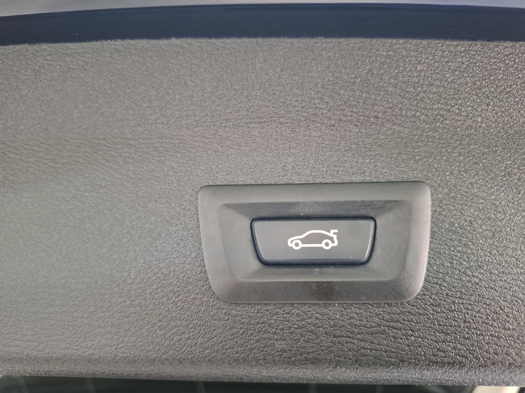 BMW X1 SDRIVE 18iA, 1 HAND, KM 63000, CUIR, NAVI, PDC, LED, (2017) - Photo 14