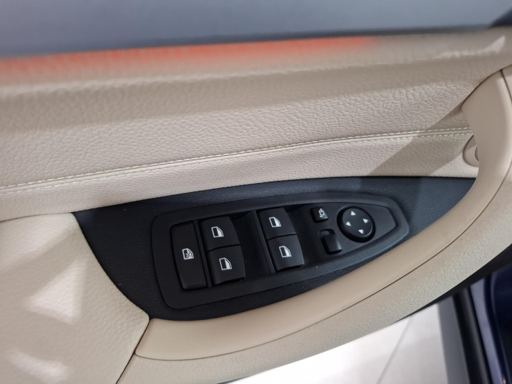 BMW X1 SDRIVE 18iA, 1 HAND, KM 63000, CUIR, NAVI, PDC, LED, (2017) - Photo 16