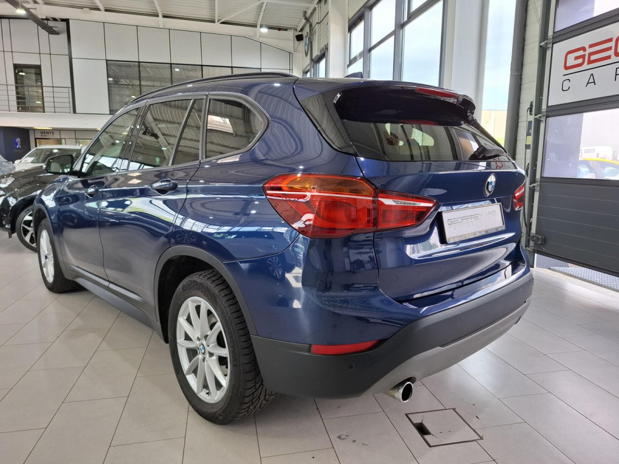 BMW X1 SDRIVE 18iA, 1 HAND, KM 63000, CUIR, NAVI, PDC, LED, (2017) - Photo 2