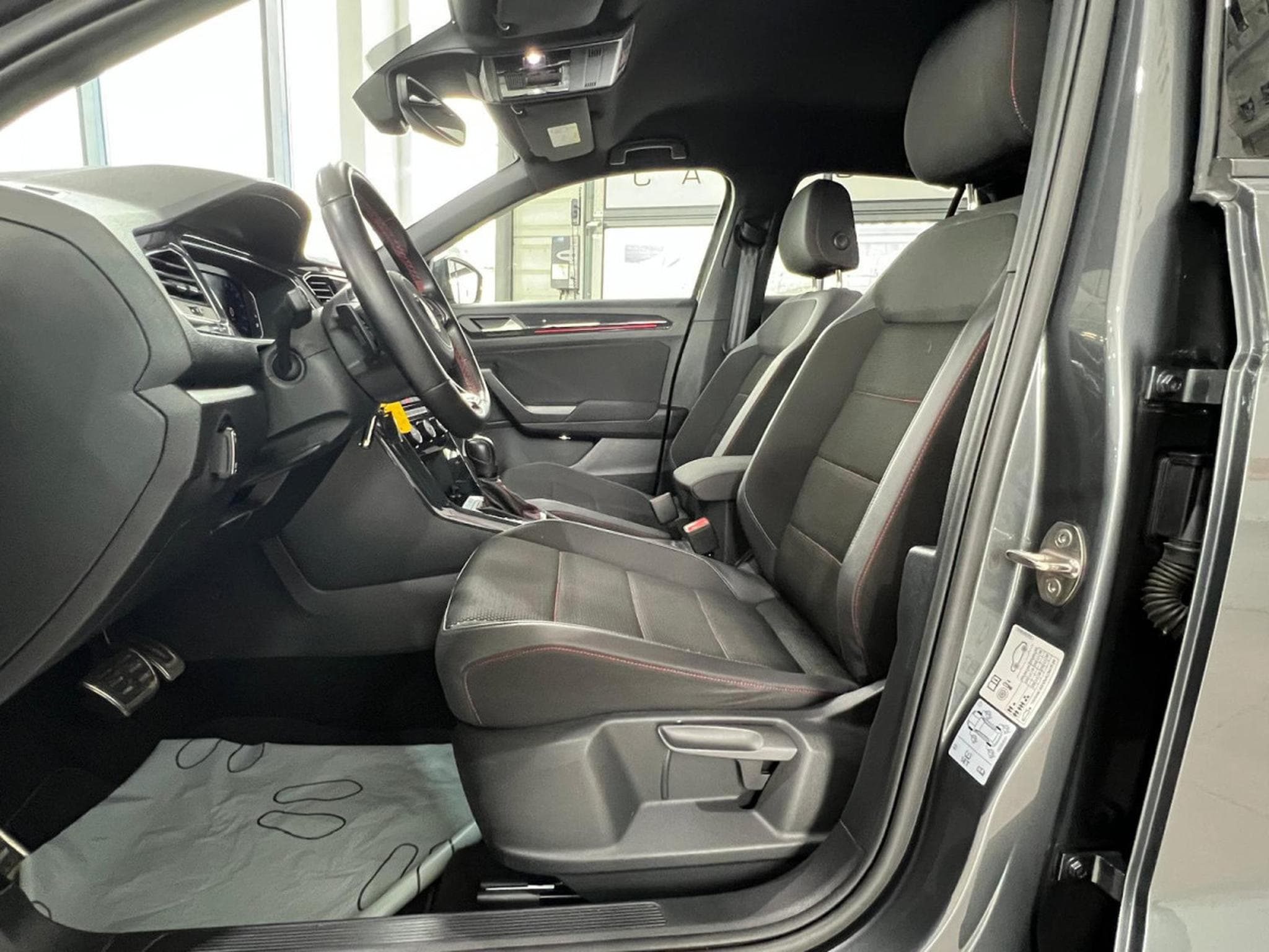 VW T-Roc 1.5 TSI 150 DSG STYLE,VIRTUAL, KAMERA,NAVI, CARPLAY, LED, CU (2021) - Photo 10