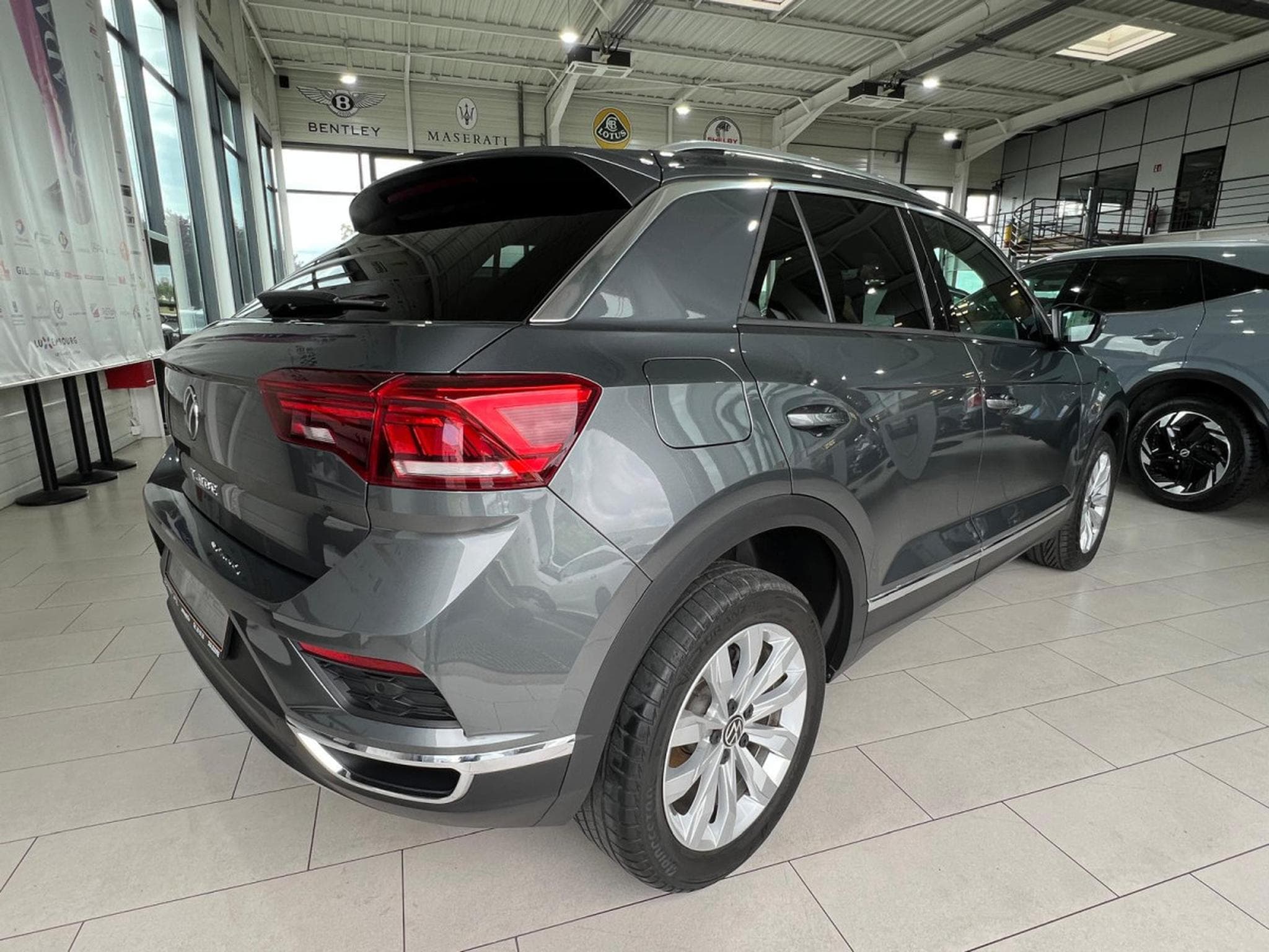 VW T-Roc 1.5 TSI 150 DSG STYLE,VIRTUAL, KAMERA,NAVI, CARPLAY, LED, CU (2021) - Photo 2