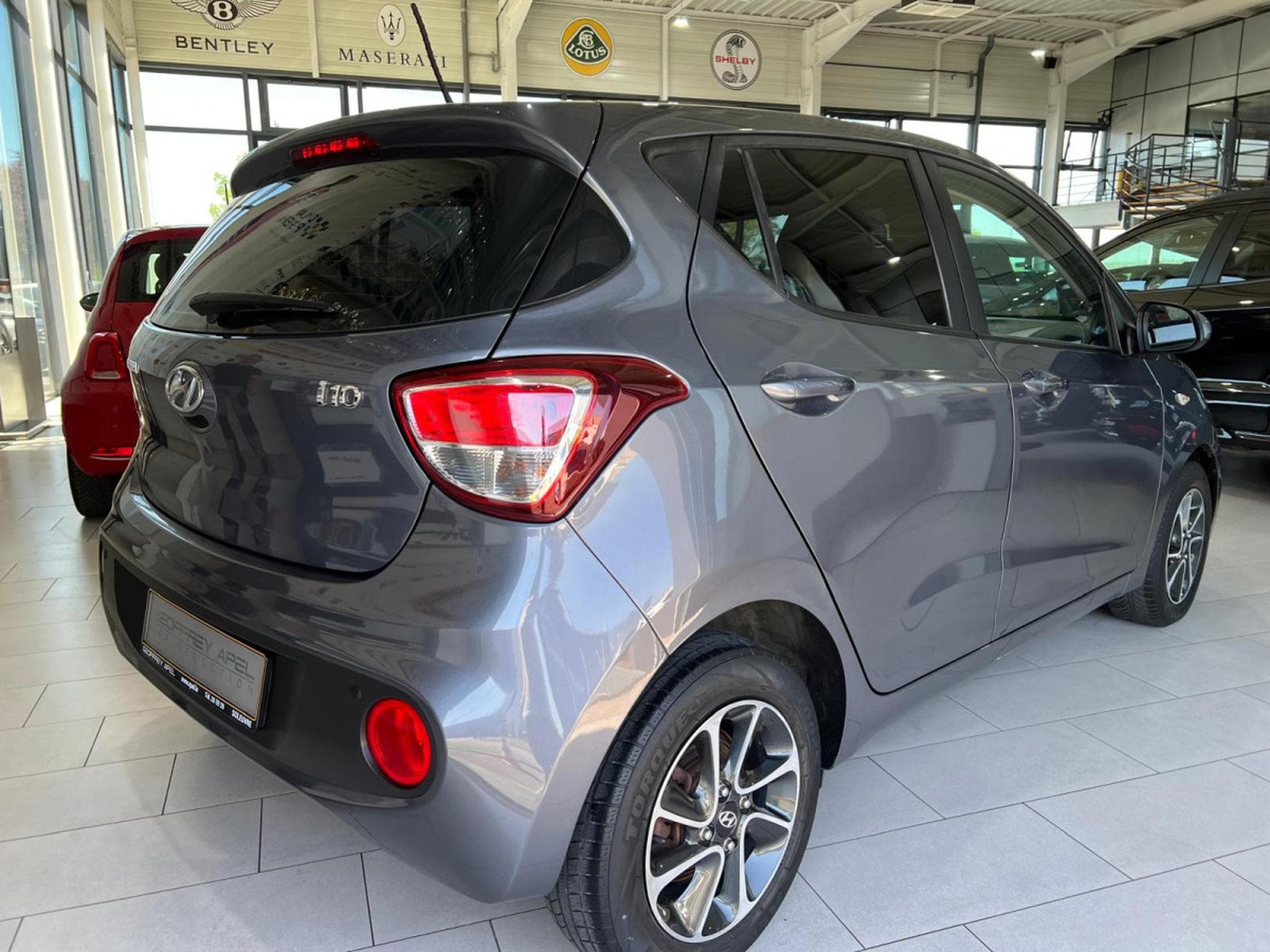Hyundai i10 1.0  CLIMA, NAVI, BLUETOOTH, ALU, GARANTIE (2018) - Photo 3