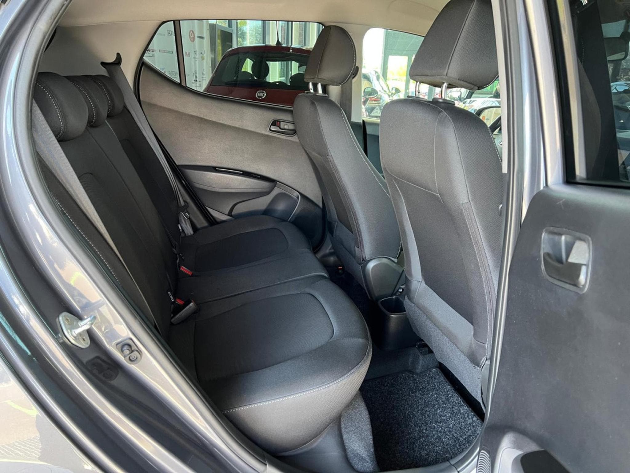 Hyundai i10 1.0  CLIMA, NAVI, BLUETOOTH, ALU, GARANTIE (2018) - Photo 8