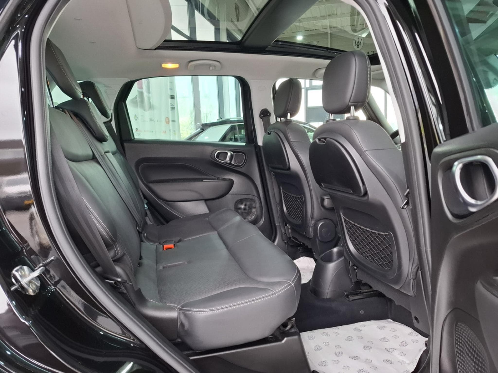 Fiat 500L 1.6 JTD 120 NAVI, CUIR, PANORAMA, 1 HAND (2016) - Photo 9