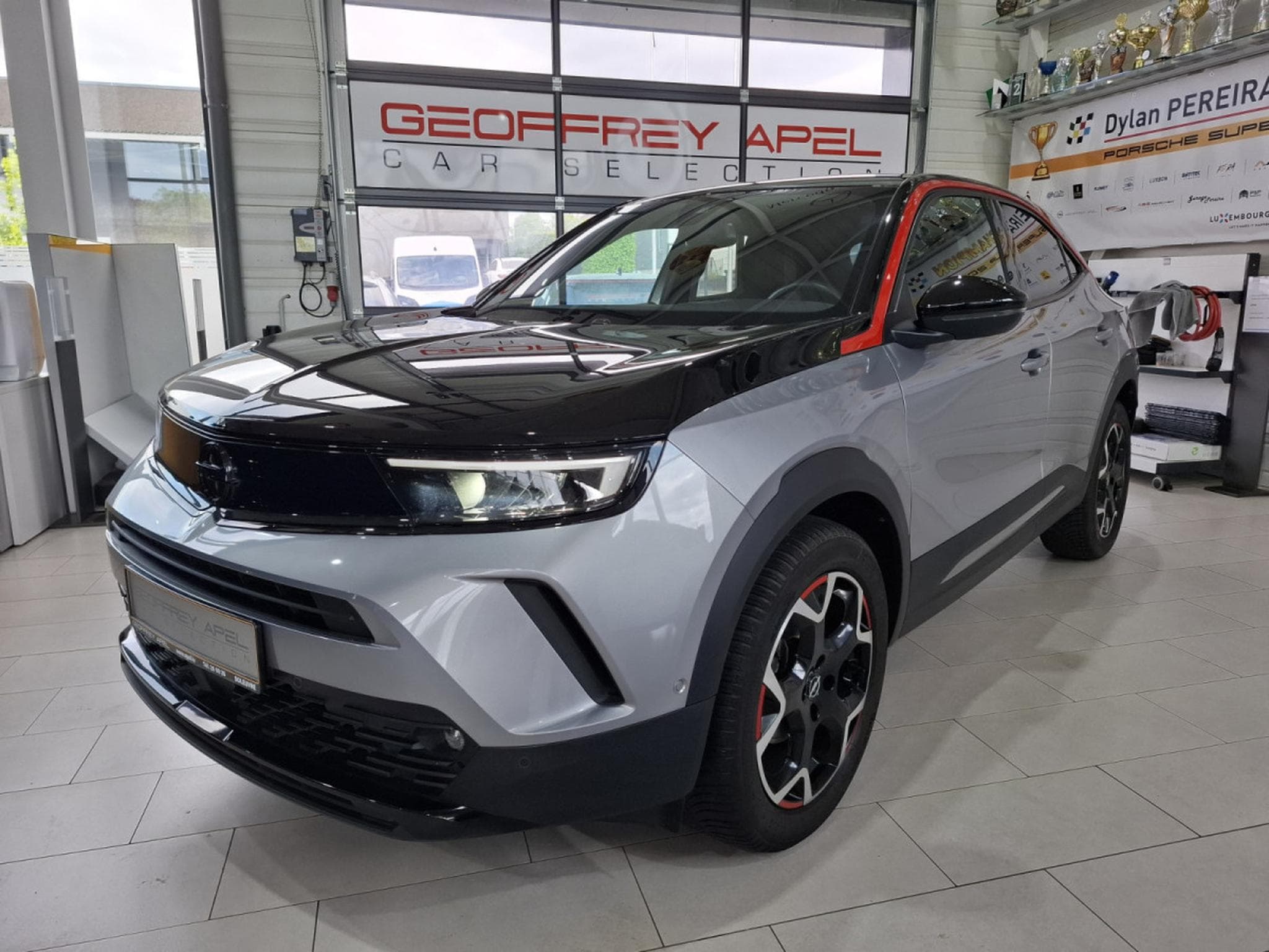 Opel Mokka GS LINE 130 AT8,1 HAND, NAVI , LED, CAMERA, CUIR, CARBON (2022) - Photo 1