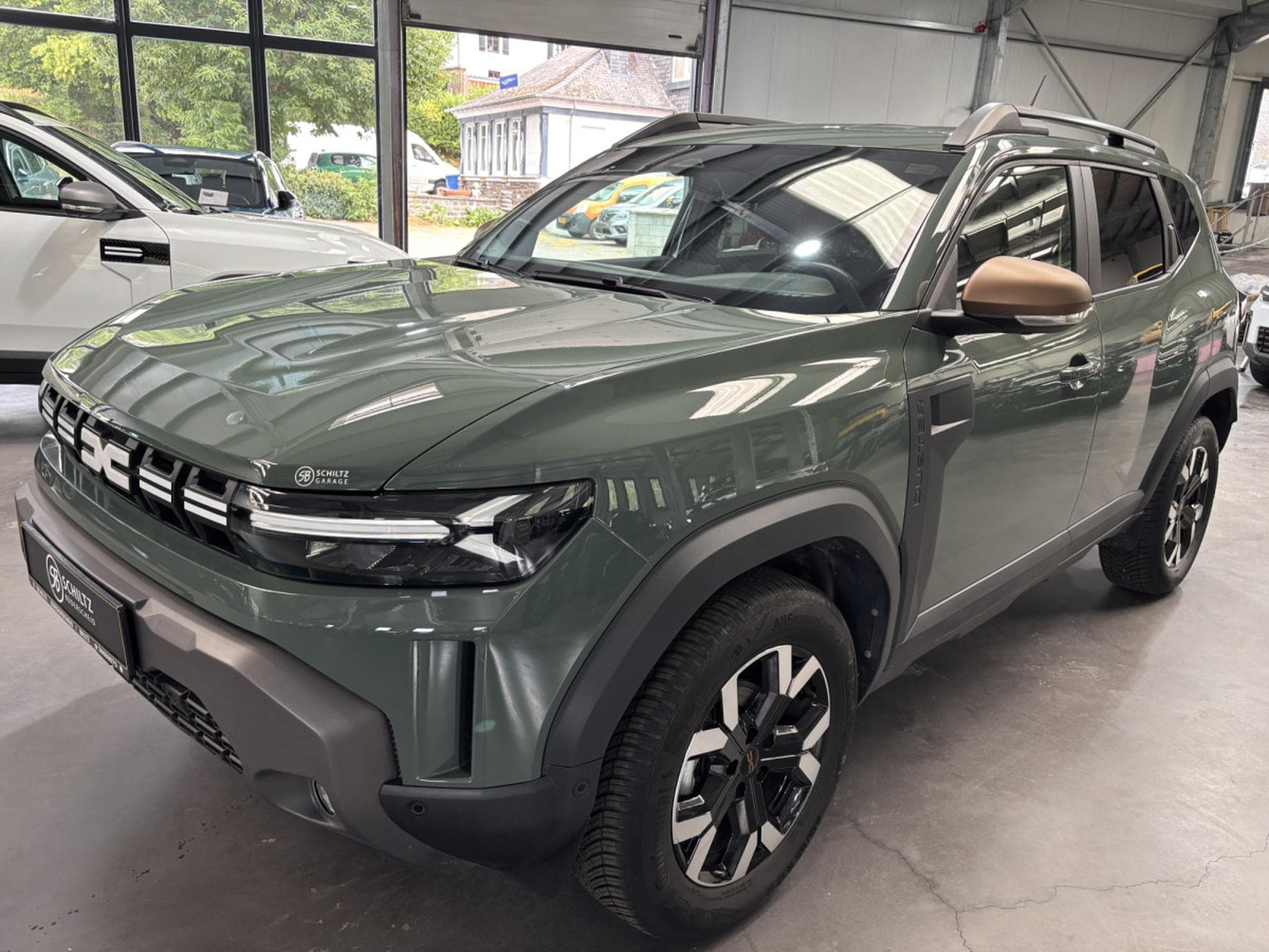 Dacia Duster 1.2 Hybrid 4WD (2025) - Photo 6