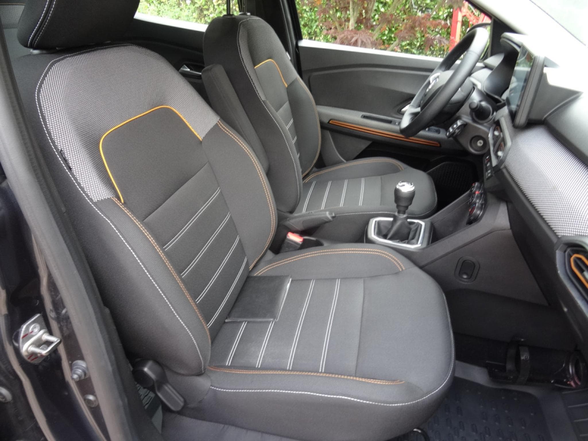 Dacia Sandero STEPWAY (2023) - Photo 11