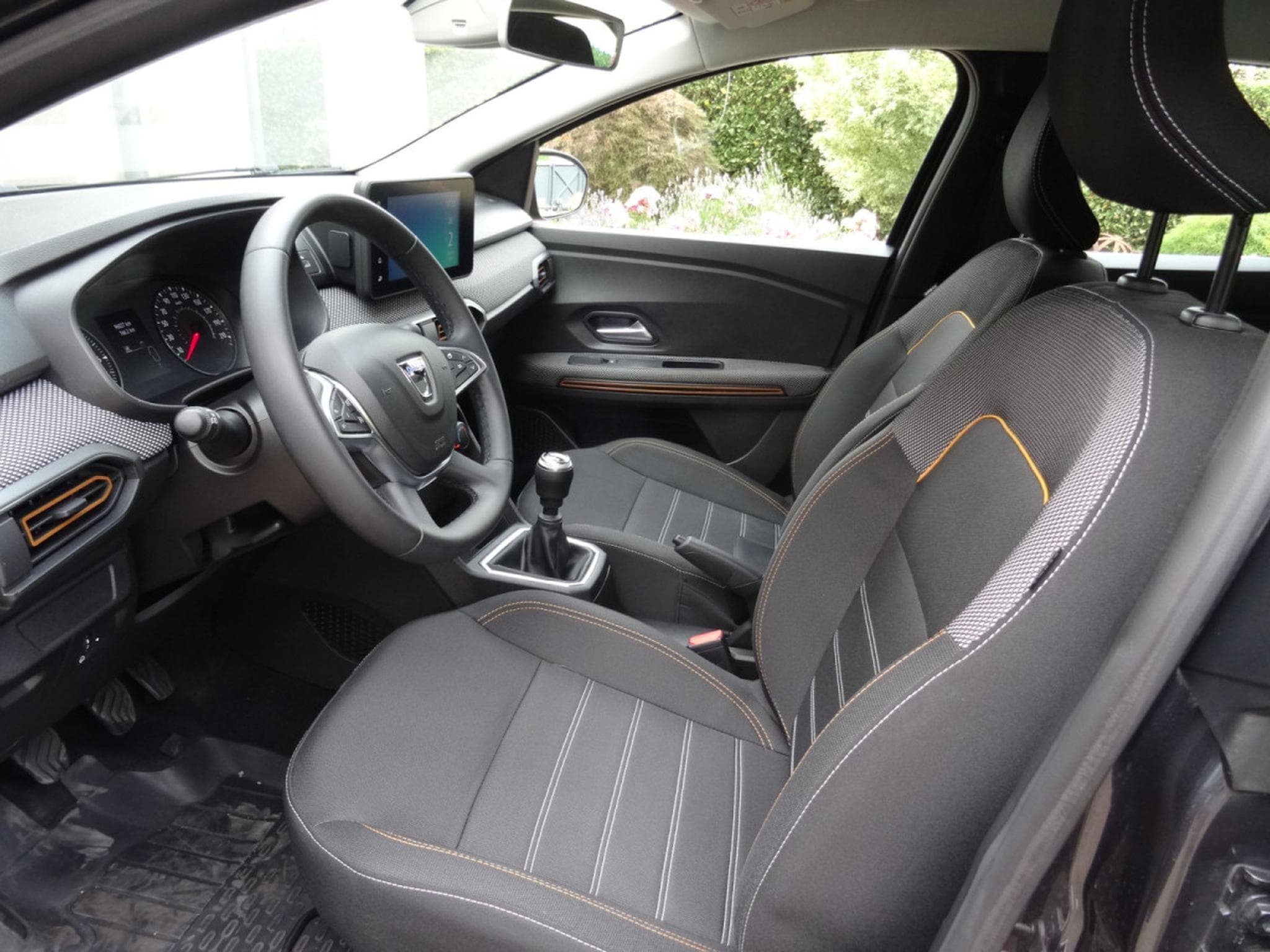 Dacia Sandero STEPWAY (2023) - Photo 19