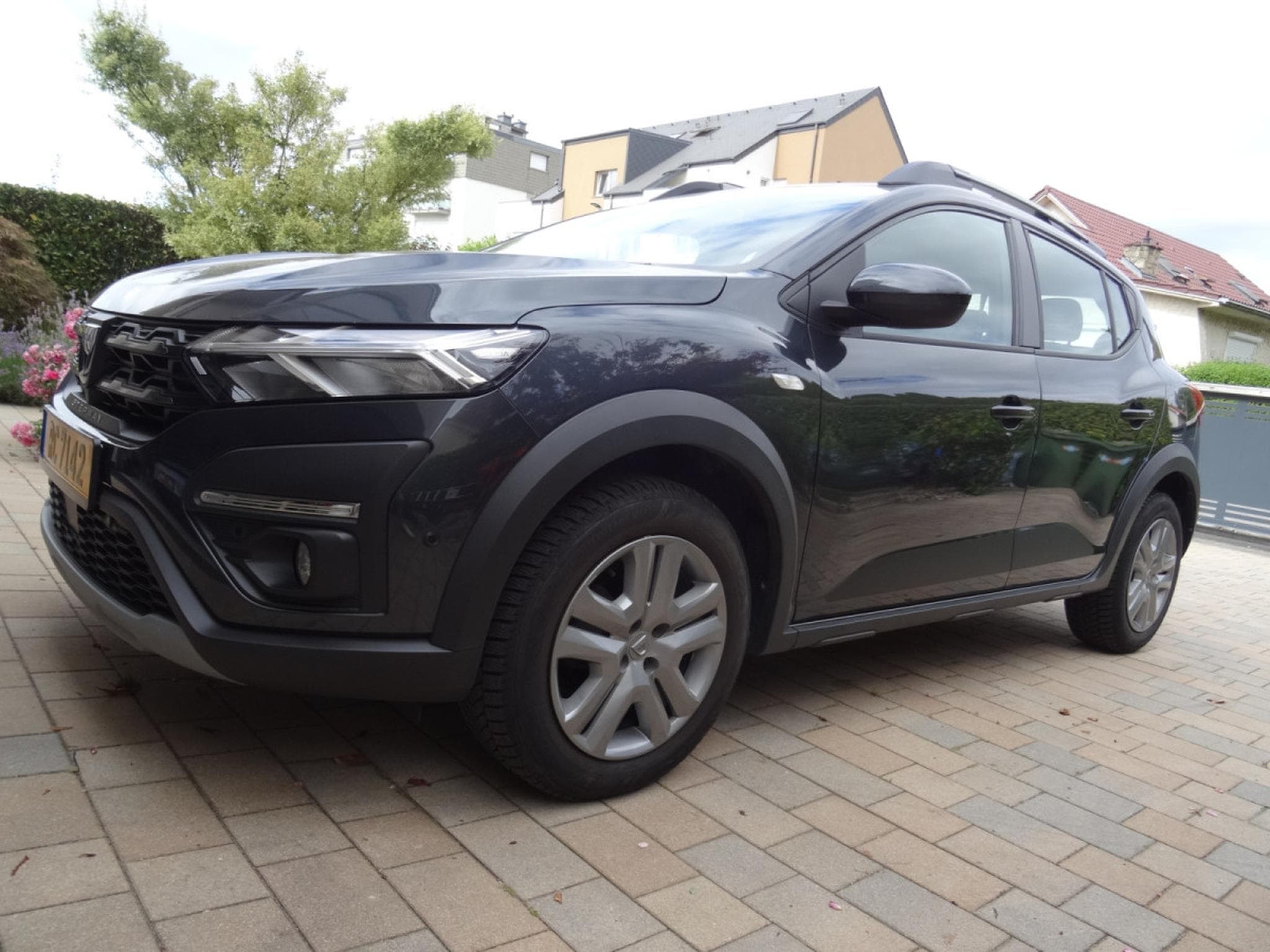 Dacia Sandero STEPWAY (2023) - Photo 3