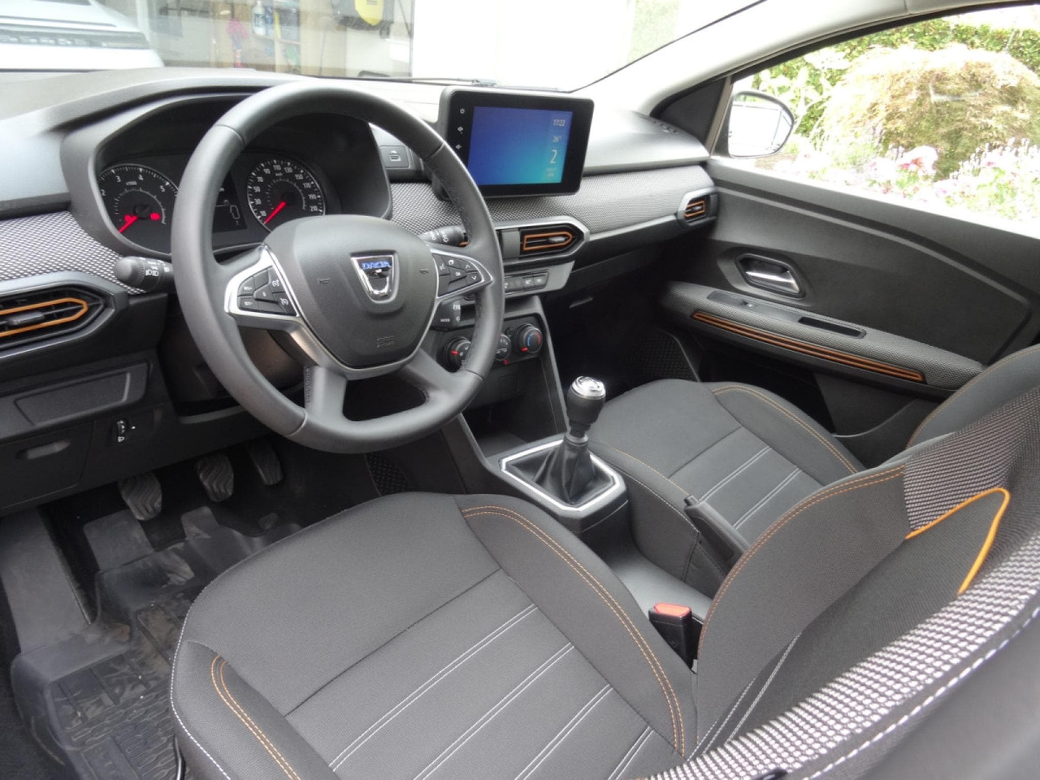 Dacia Sandero STEPWAY (2023) - Photo 6
