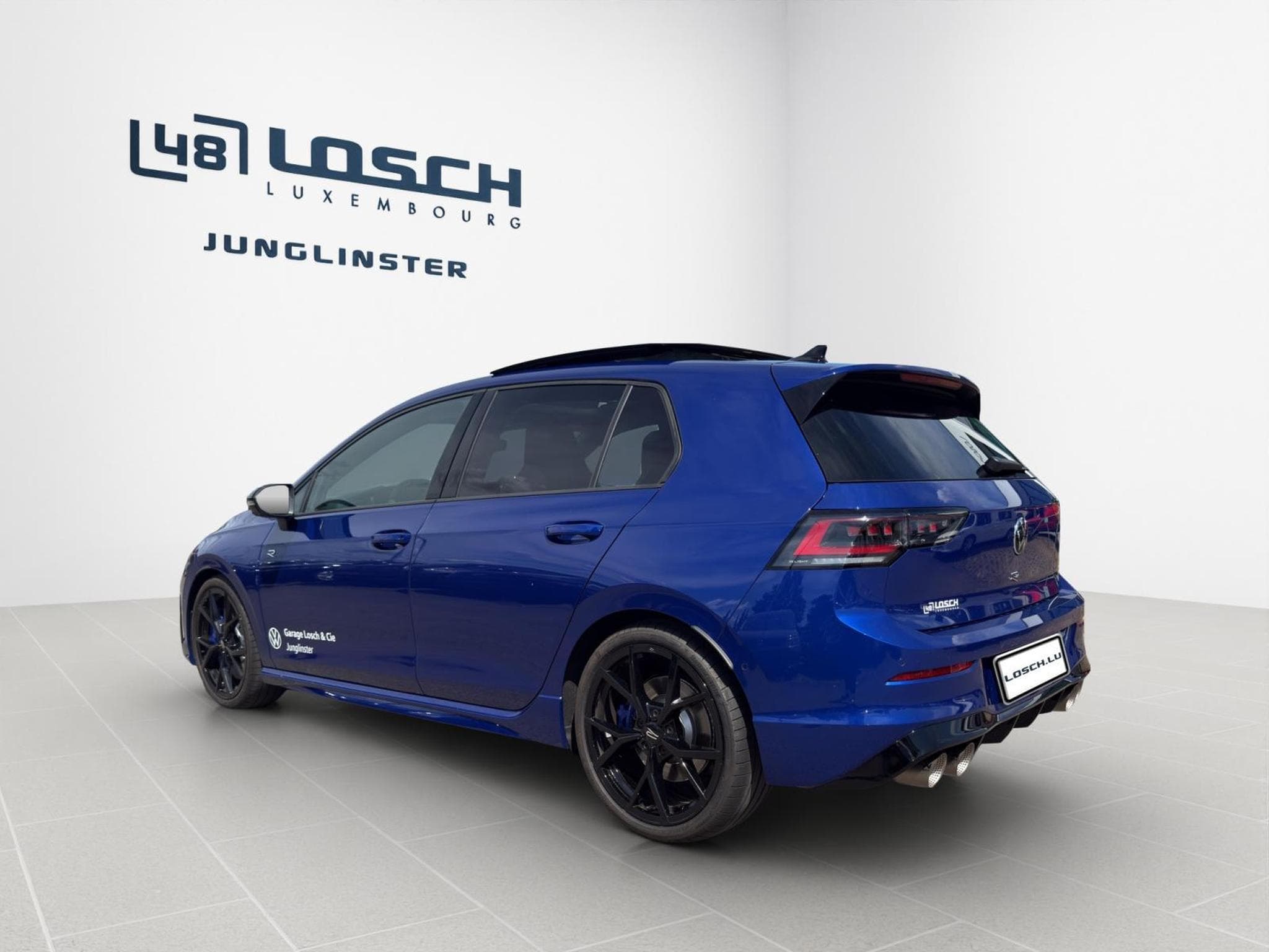 VW Golf R 4Motion (2026) - Photo 6