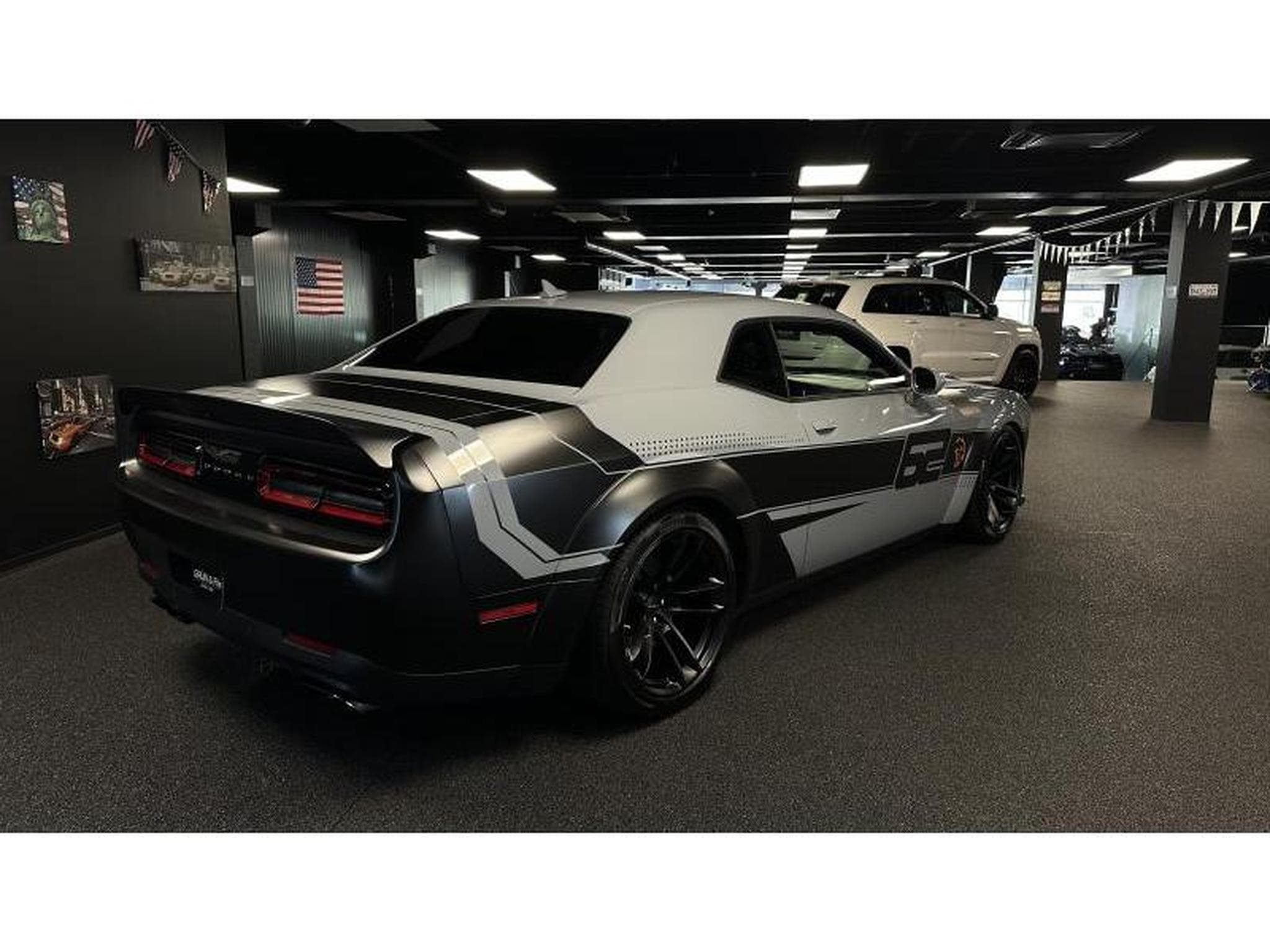Dodge Challenger WIDEBODY HELLCAT NAP CLEAN CARFAX (2022) - Photo 9