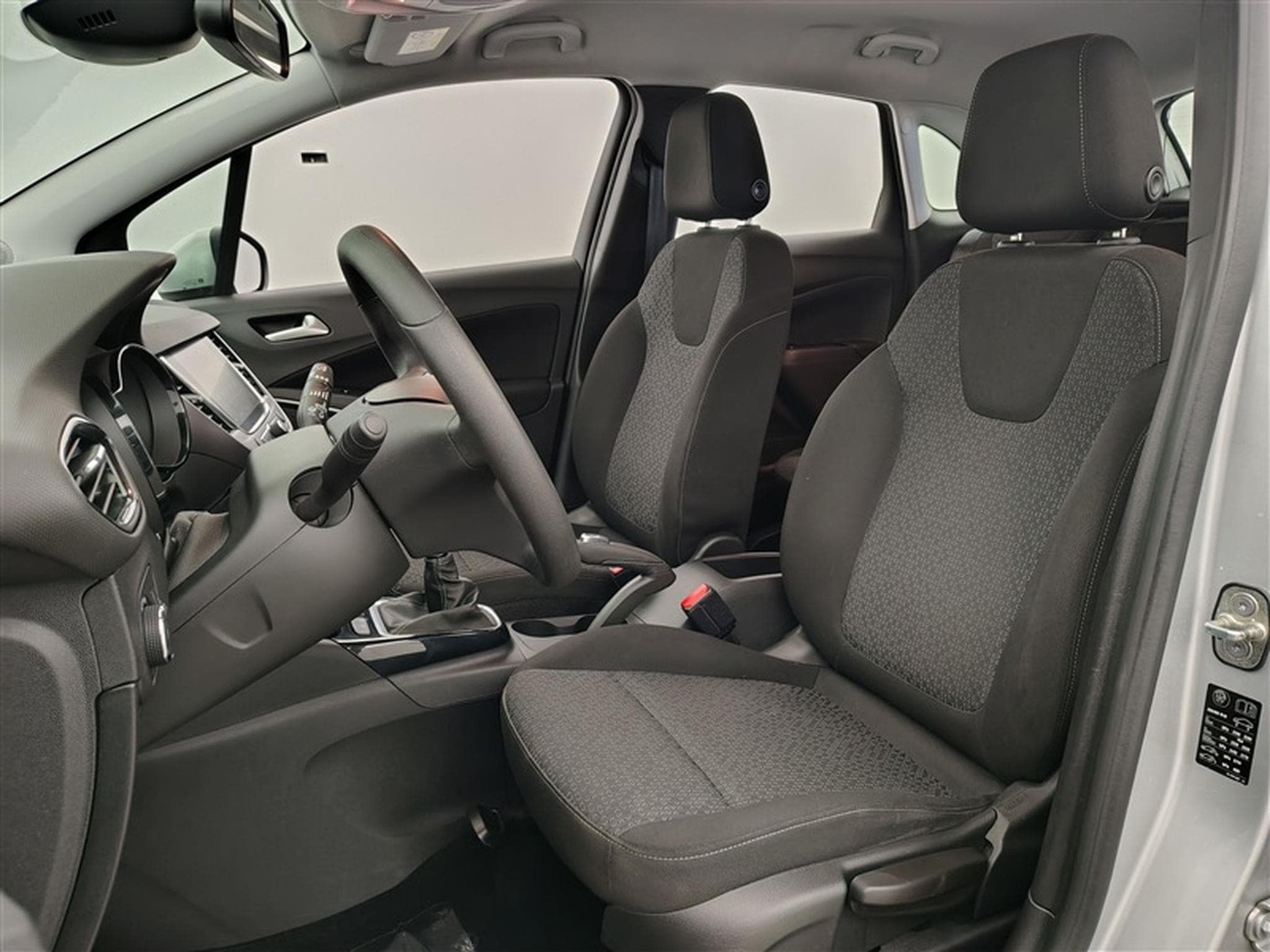 Opel Crossland 1.2 Turbo Edition (2019) - Photo 7