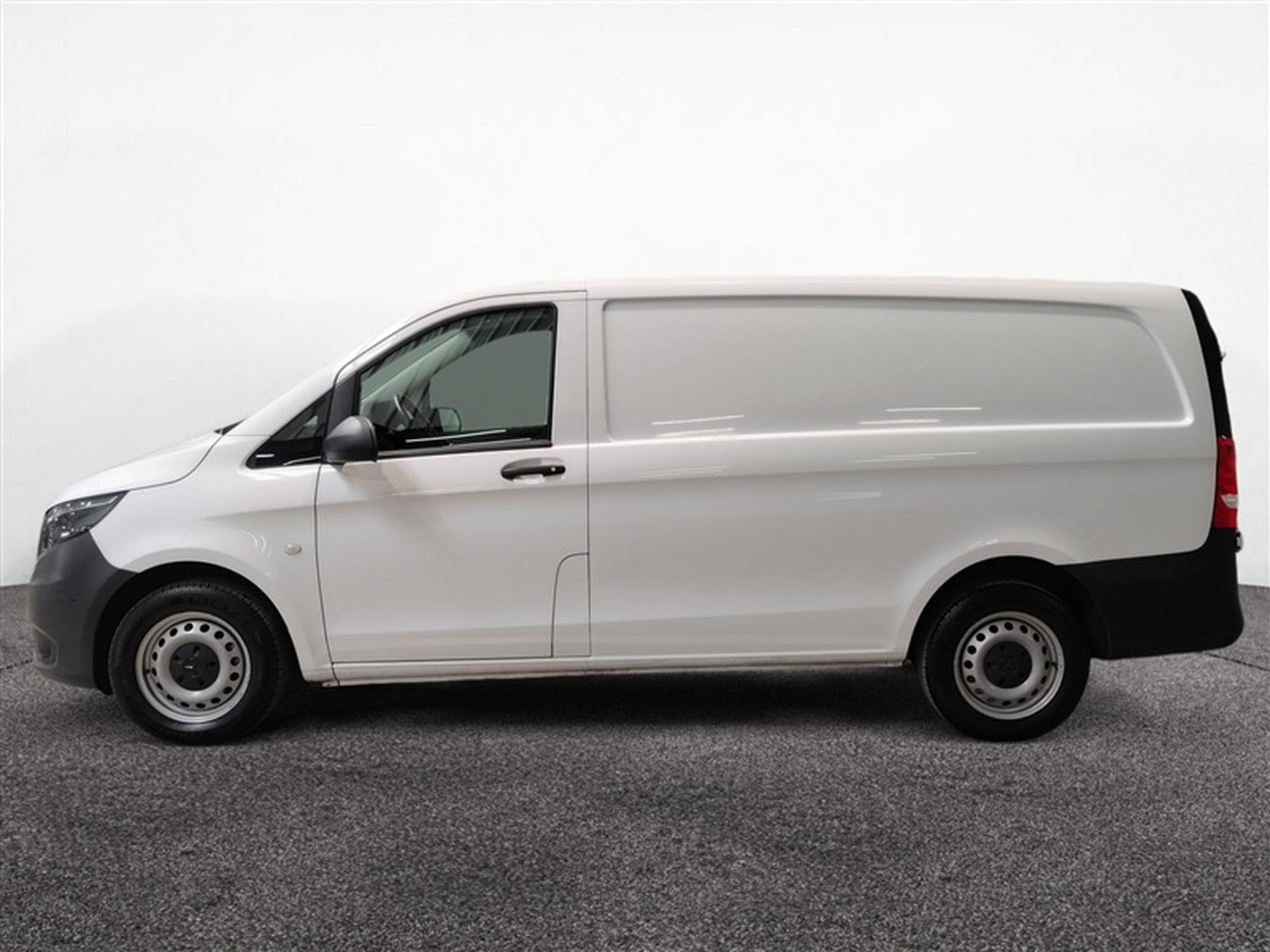 Mercedes Vito 2.0 BlueTEC (2024) - Photo 3