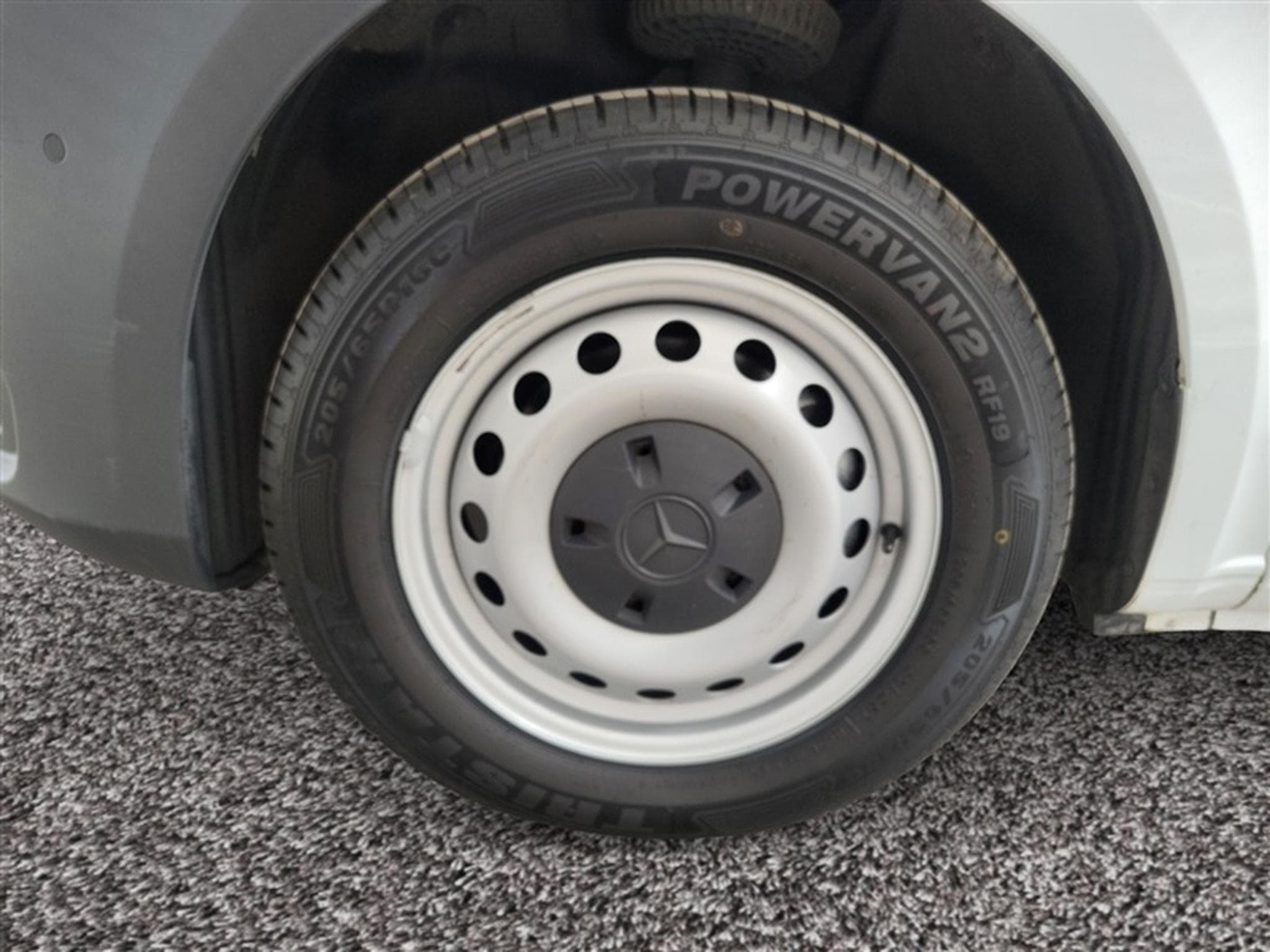 Mercedes Vito 2.0 BlueTEC (2024) - Photo 6